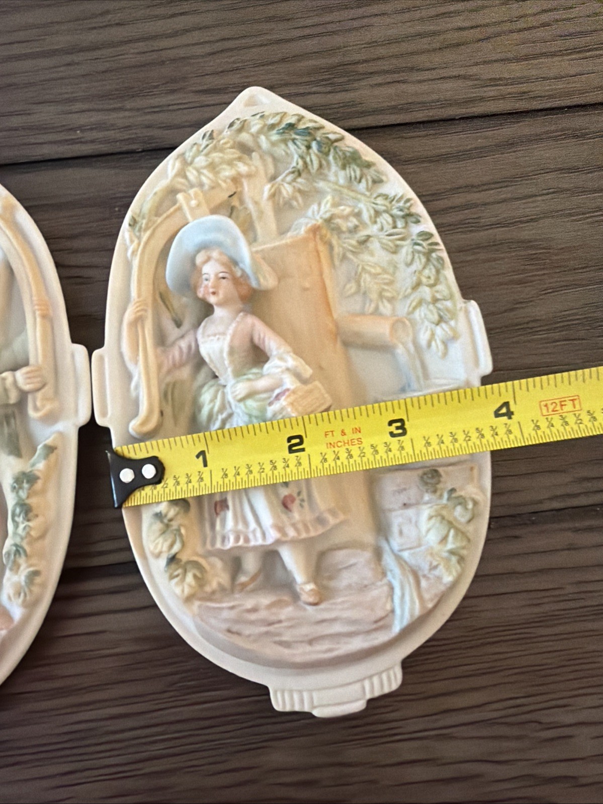 Vintage Colonial Man And Woman Bisque Wall Plaques Victorian Style Japan