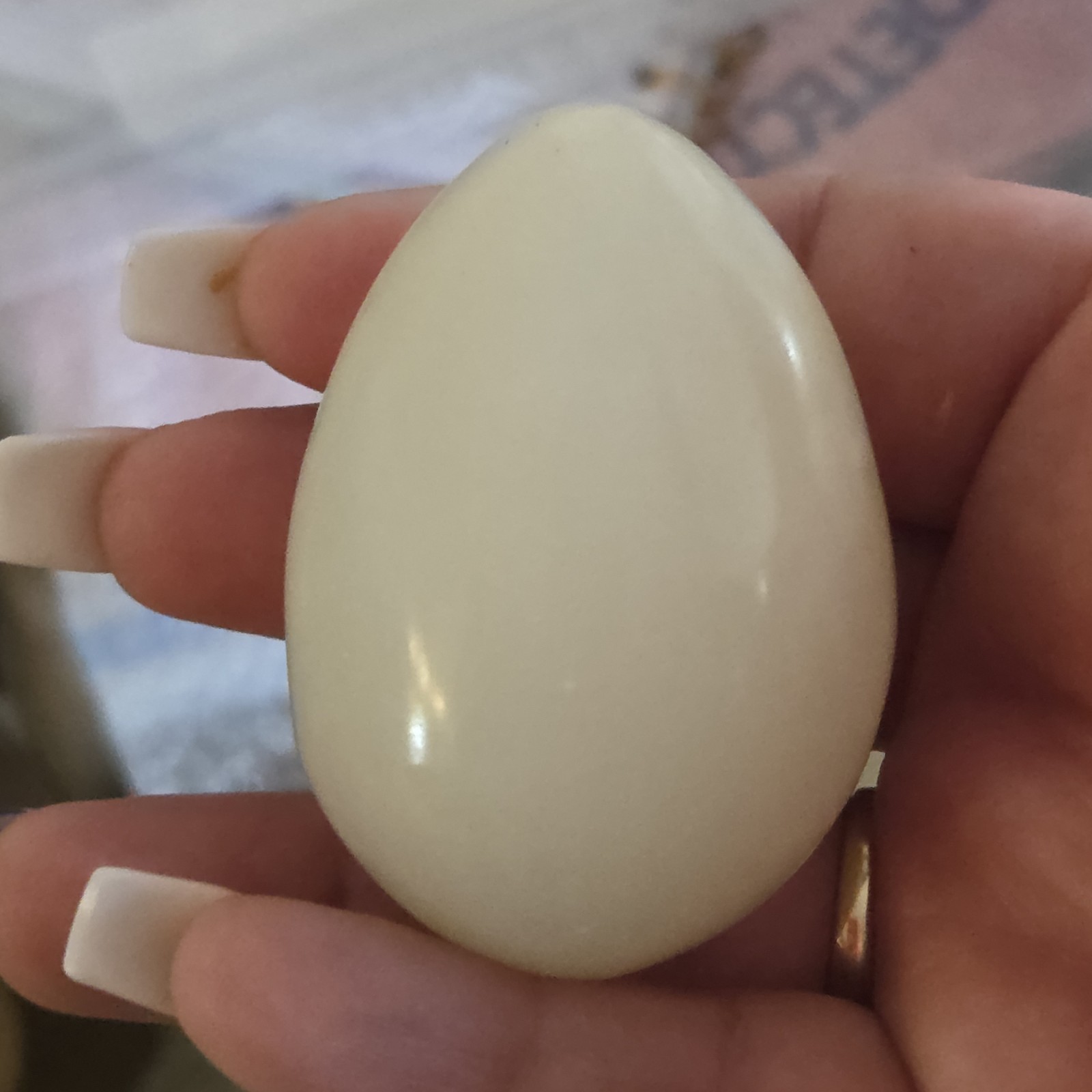 Vintage White Alabaster Stone Hand Carved Polished Decorative Egg 2.5″