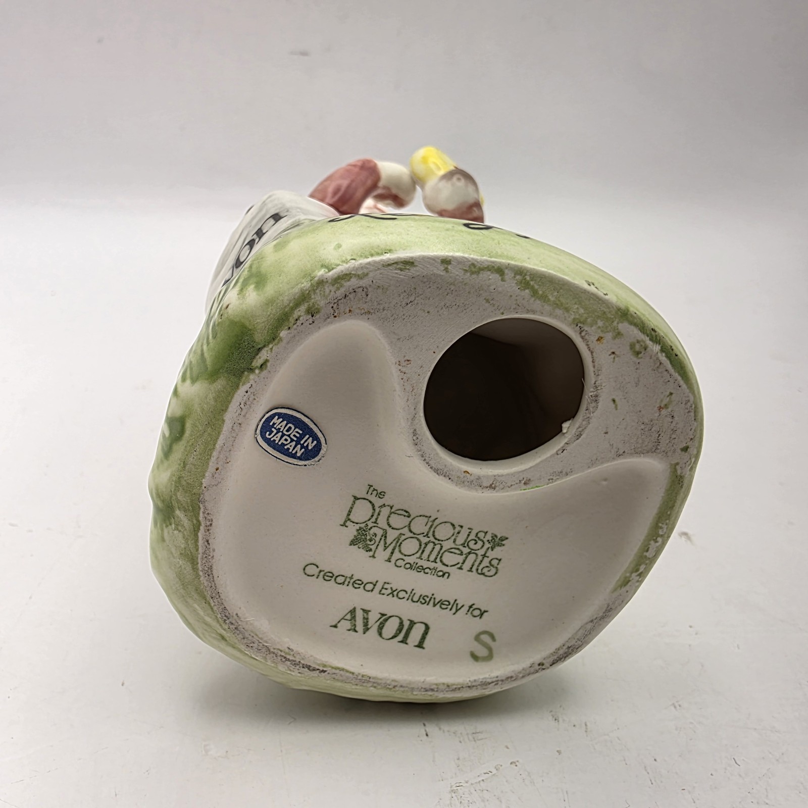 Vintage 80s Precious Moments Avon Ready For An Avon Day Figurine Japan