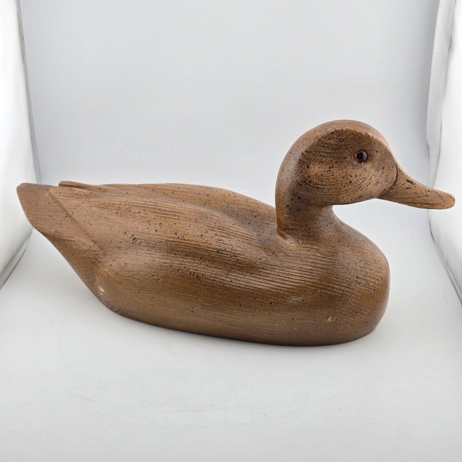 Vtg Molded Composite Resin Faux Wood Duck Decoy Figurine Brown Glass Eyes 14″