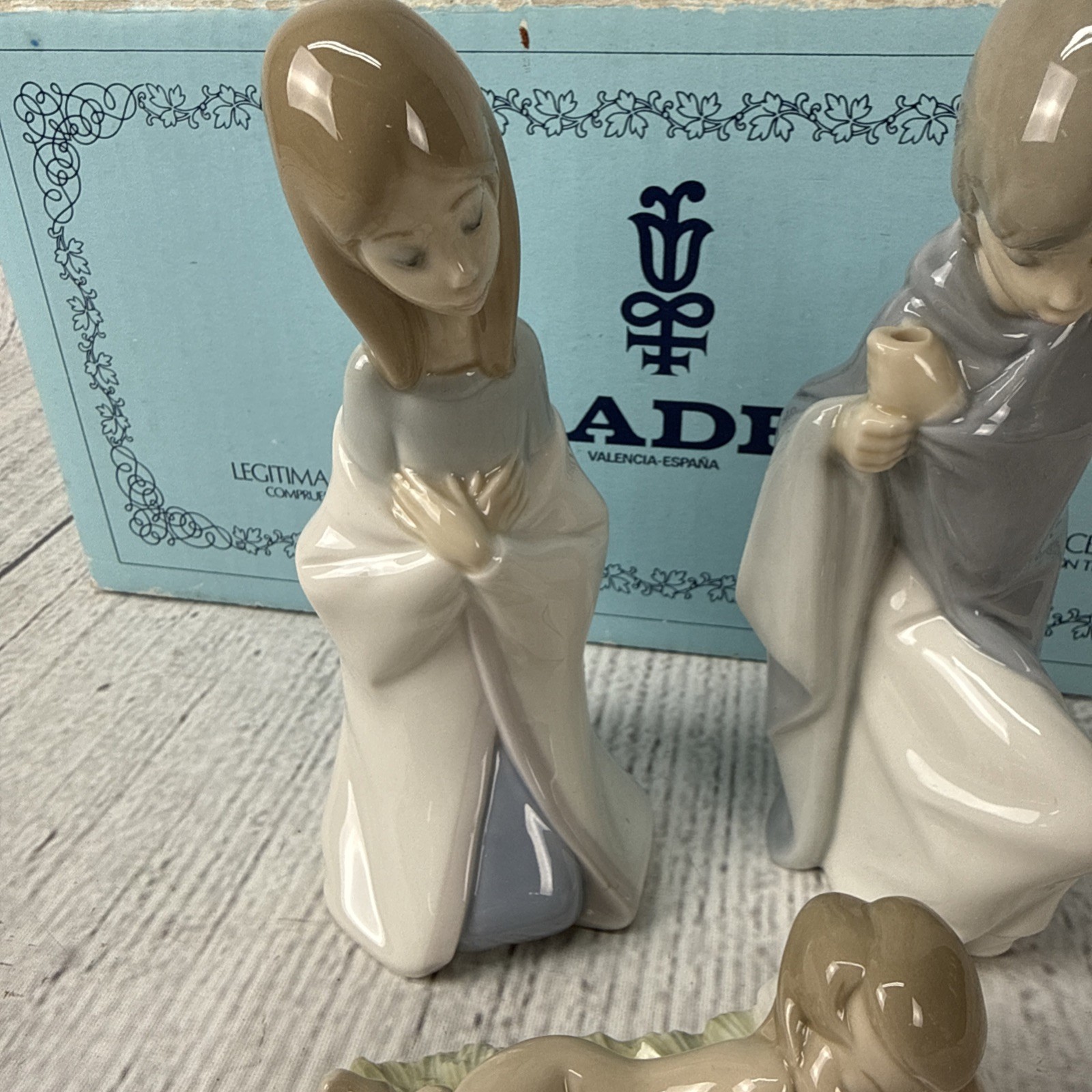 Vtg Lladro Holy Family Nativity Figurines 4670, 4671, 4672 w Original Box Straw