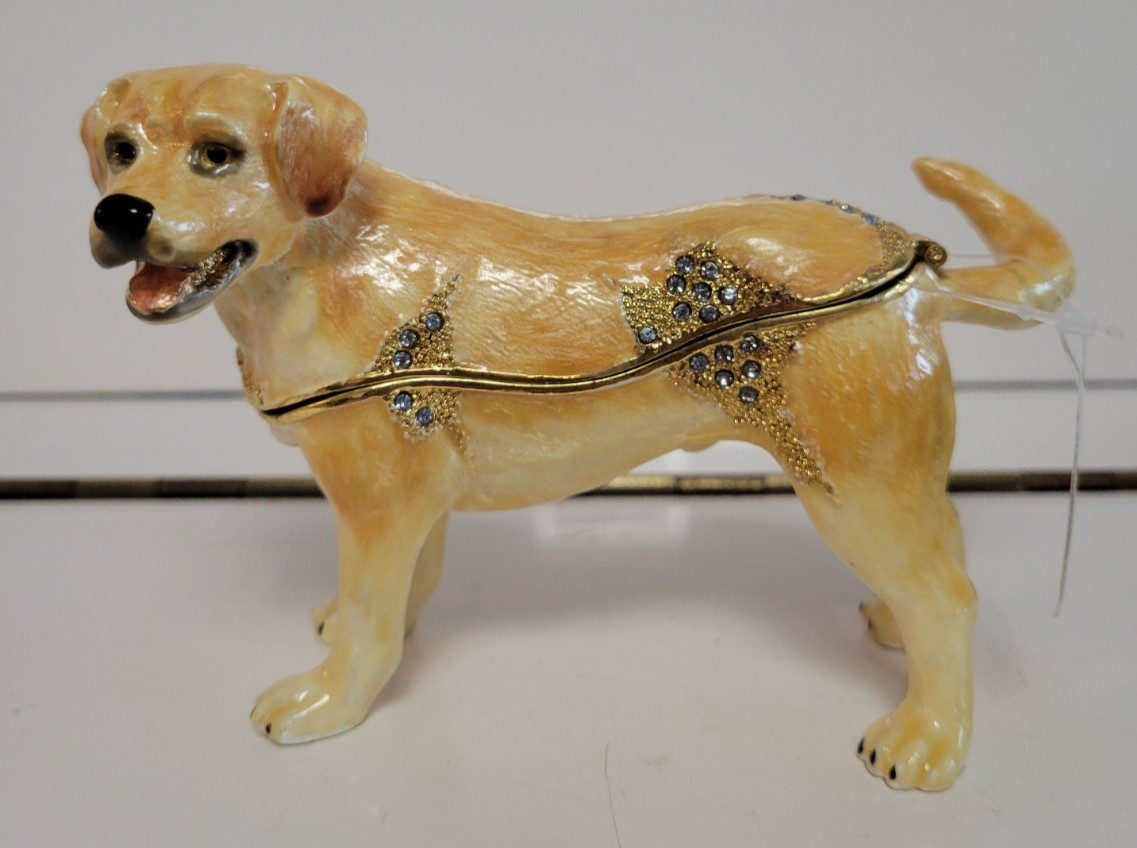 KALIFANO VANITY DOG FIGURINE WITH CRYSTAL AND GOLD TRIM 3.5 BY 5.25 INCHES
