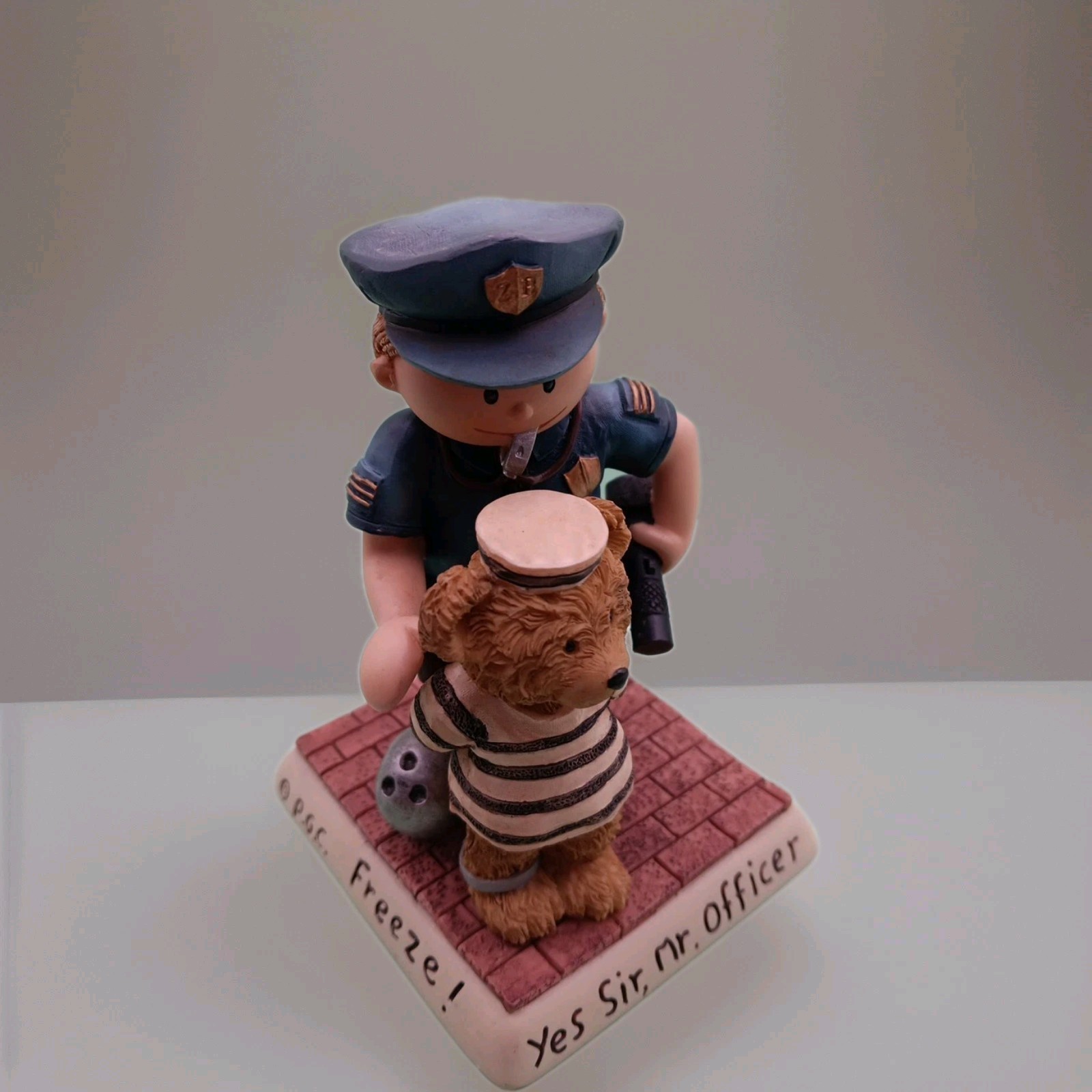 Zingle Berry Yes Sir Mr. Officer Chuck Berry Figurine Limited Edition 1998