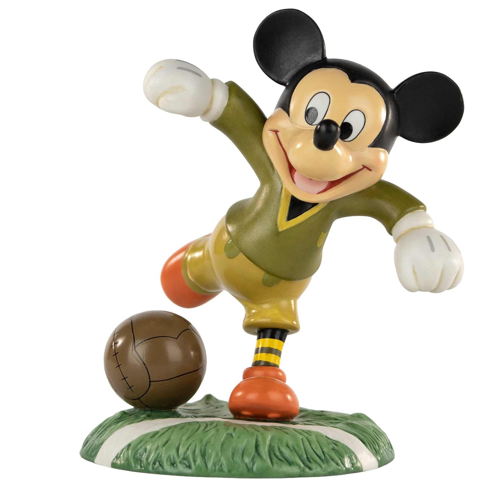 Disney Impressions Mickey & Friends Mickey Mouse Soccer Figurine 4004034