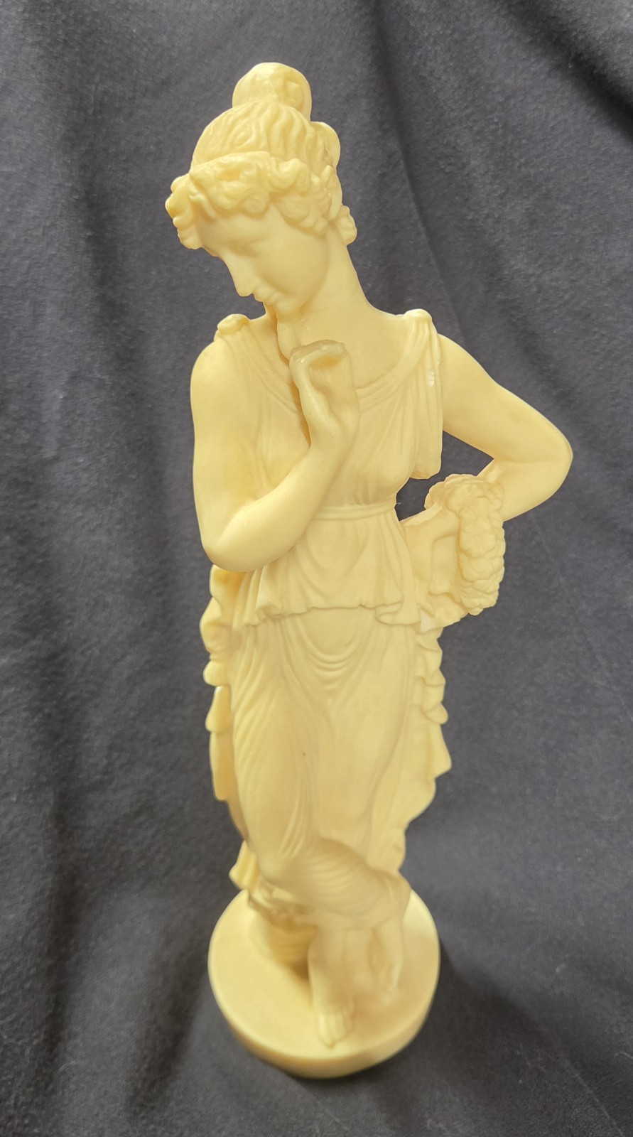 L.Toni Sculpture Replica “Dancer with finger to chin” Mafe of resin.