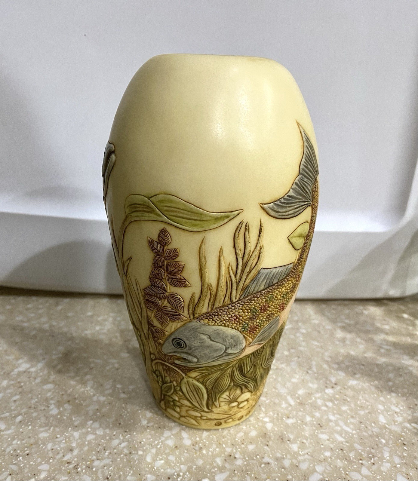 Harmony Kingdom Jardinia Down River Vase 2003 Martin Perry Studios (Salmon) 6”