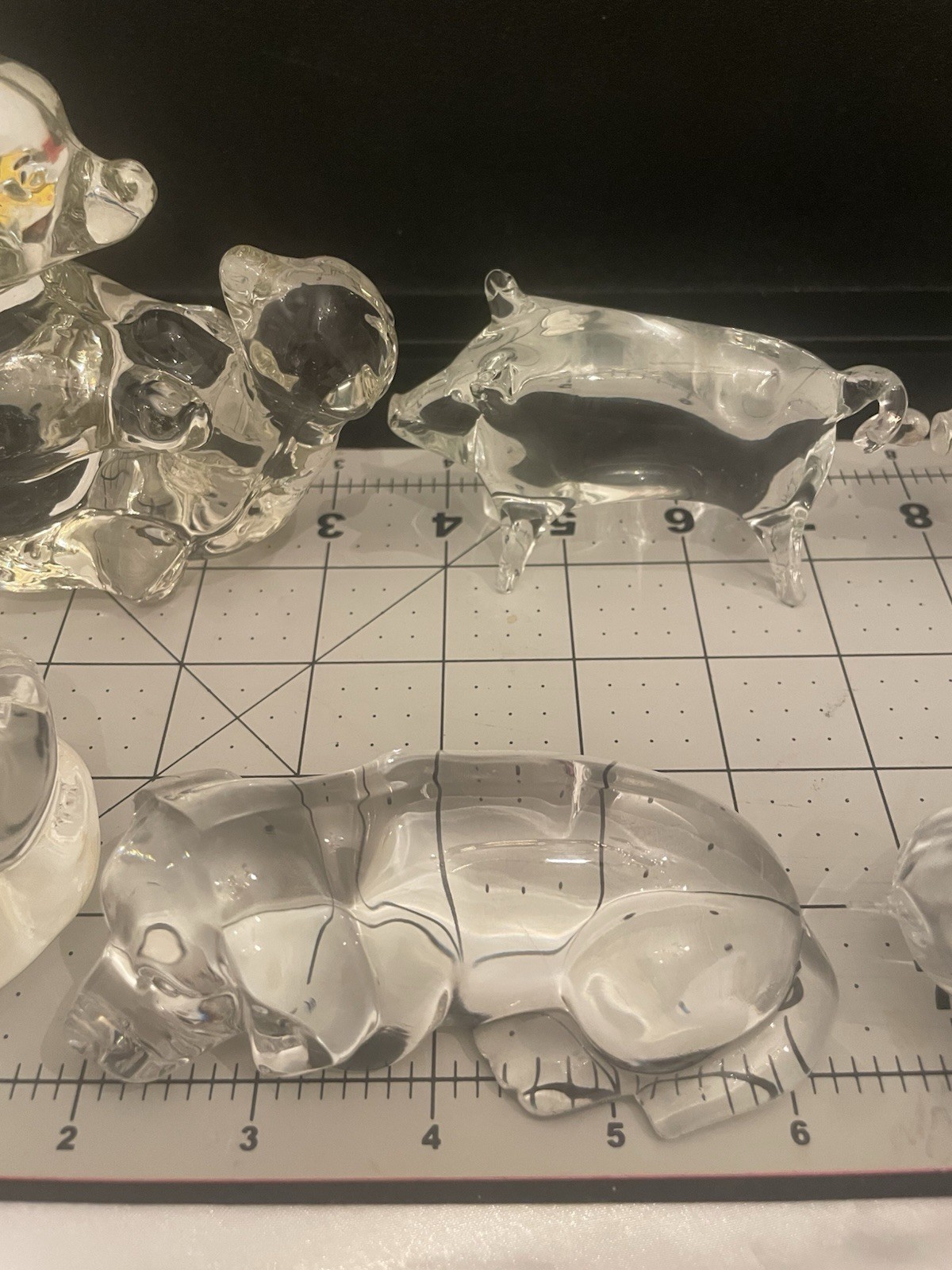 VTG Lot 7 Art Glass Animal Figurines Paperweights SOME Fenton DOG BIRD PIGS BEAR