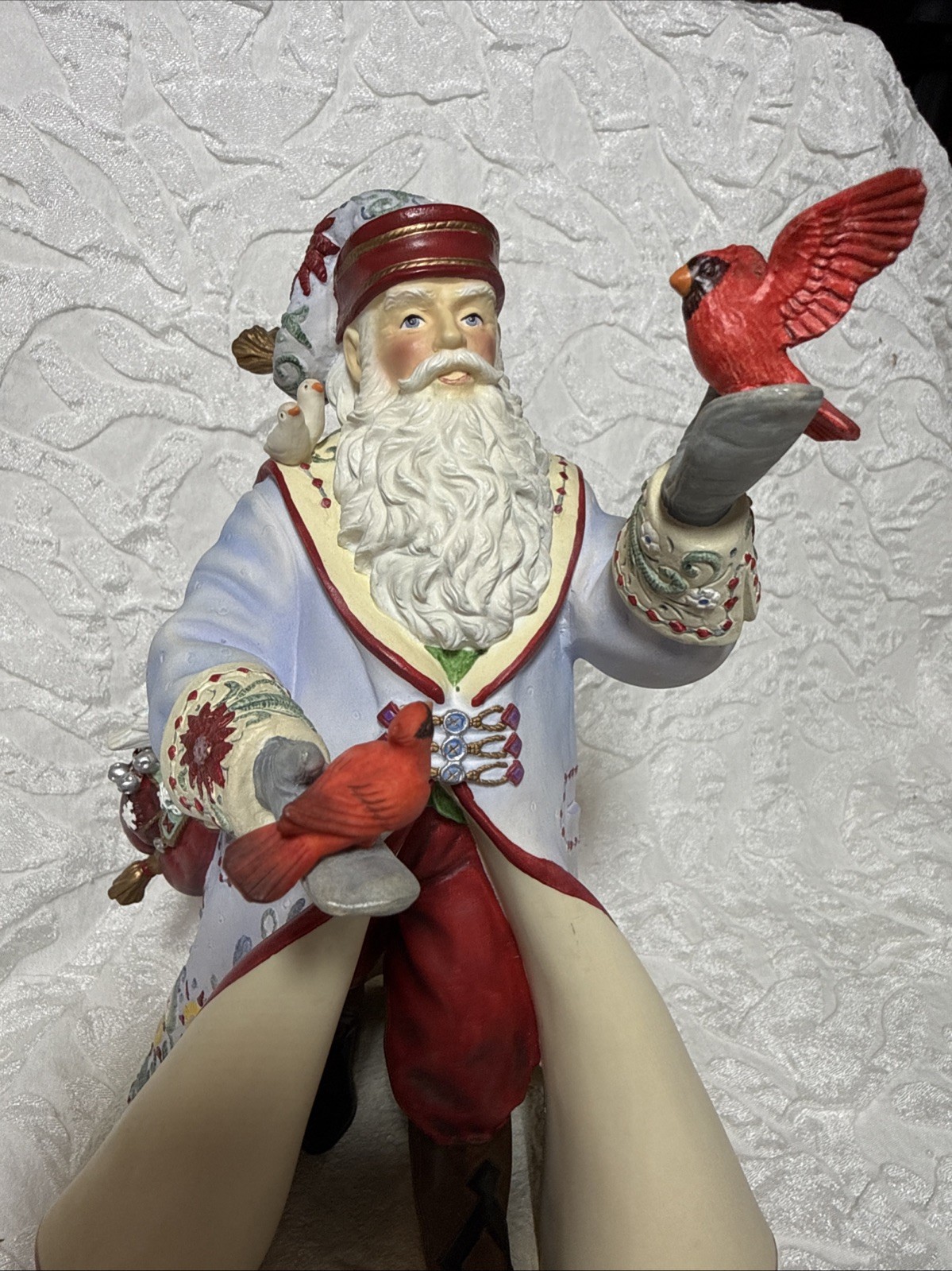 Lenox 2016 A Xmas Traveler Santa Figurine By Lynn Bywaters w/ Cardinals Vintage