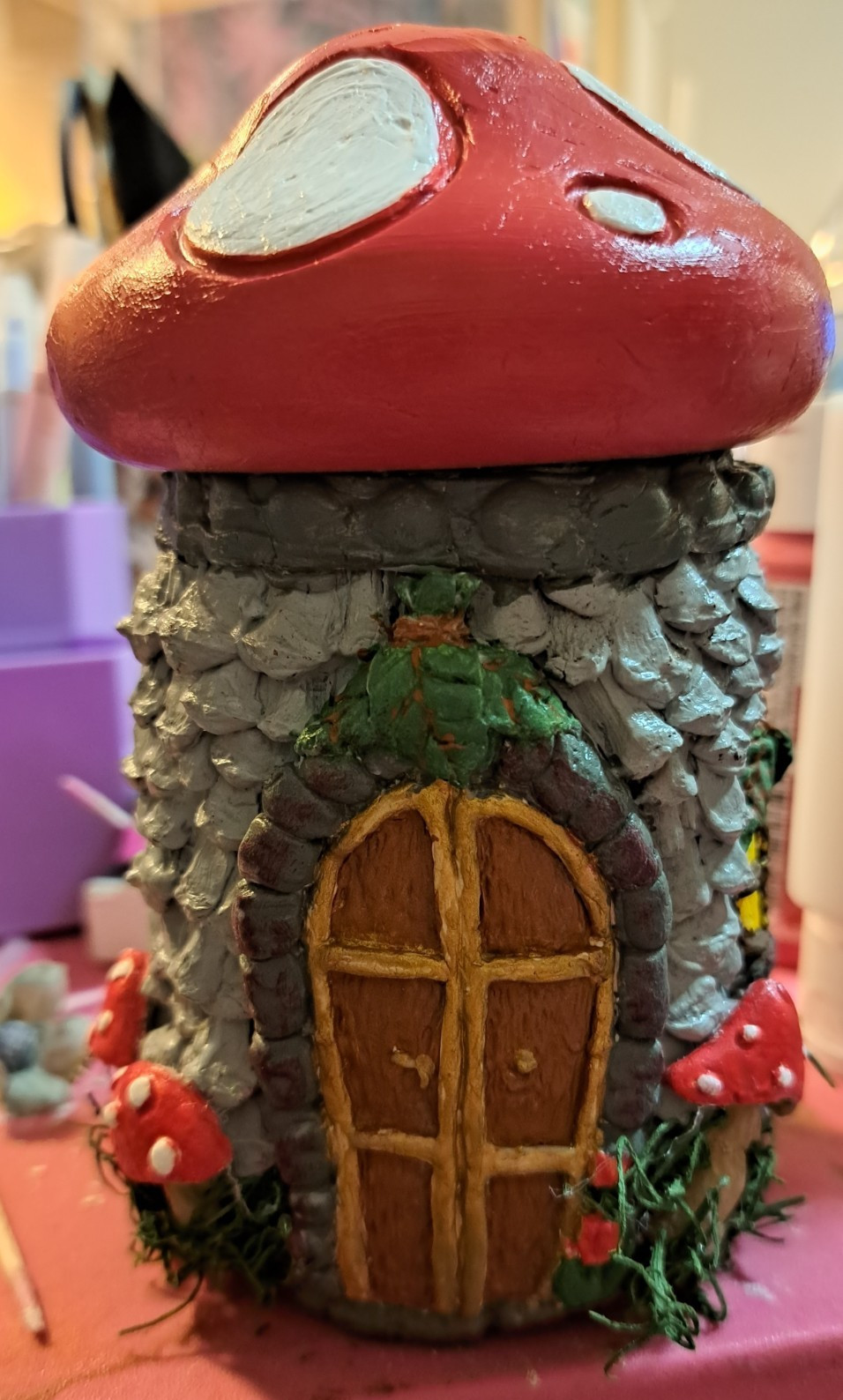 Painted Resin Mushroom House Figurine, Fairy Tales Theme, 3D Effect