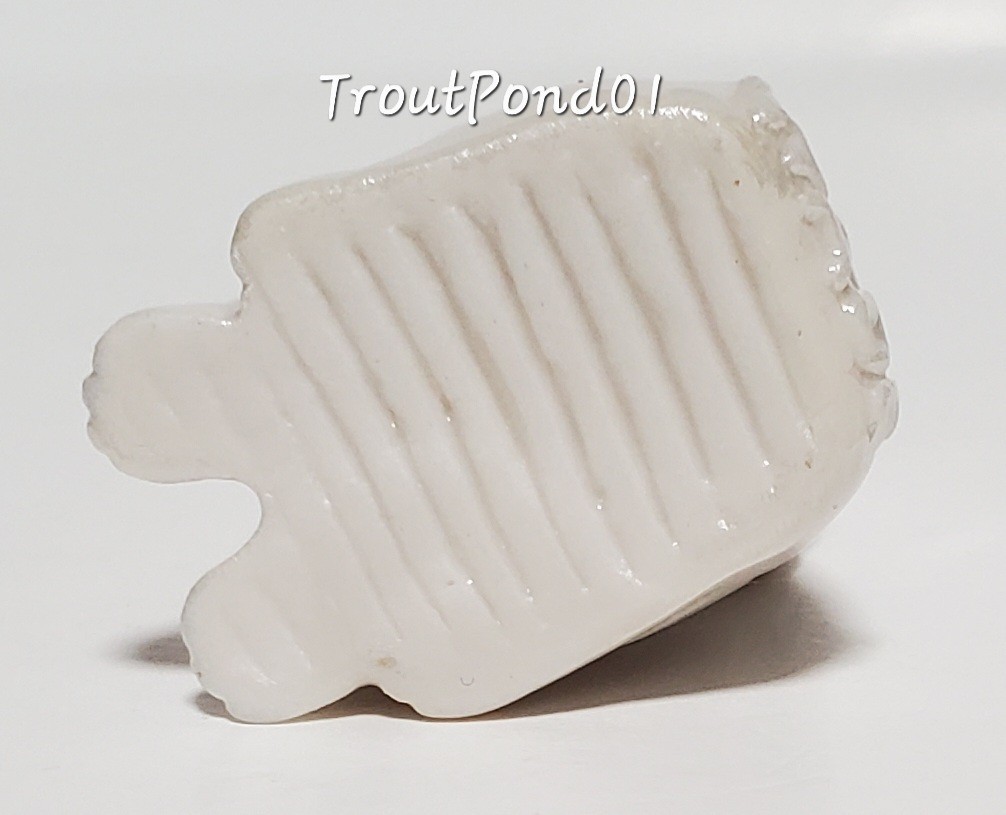 Wade Whimsies Dismal Desmond Dog Porcelain Figurine 2015 OIWCC Club Piece Pearl