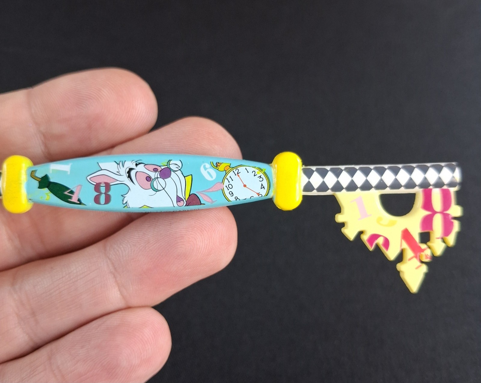 Disney Alice In Wonderland Mystery Key Series White Rabbit