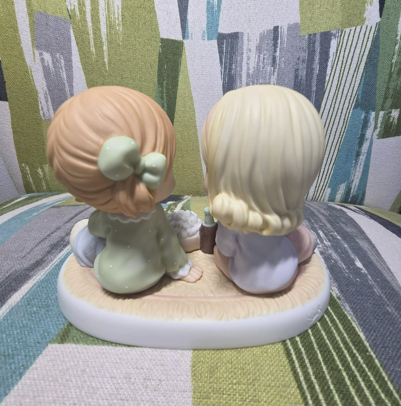 Precious Moments The Sweetest Treat Is Friendship Girls Snack Figurine Club Excl