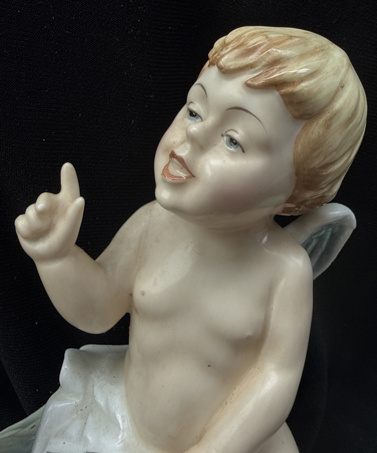 Doulton International 1983, Cherubs of the Arts Figurine, SONG Angel Sheet Music