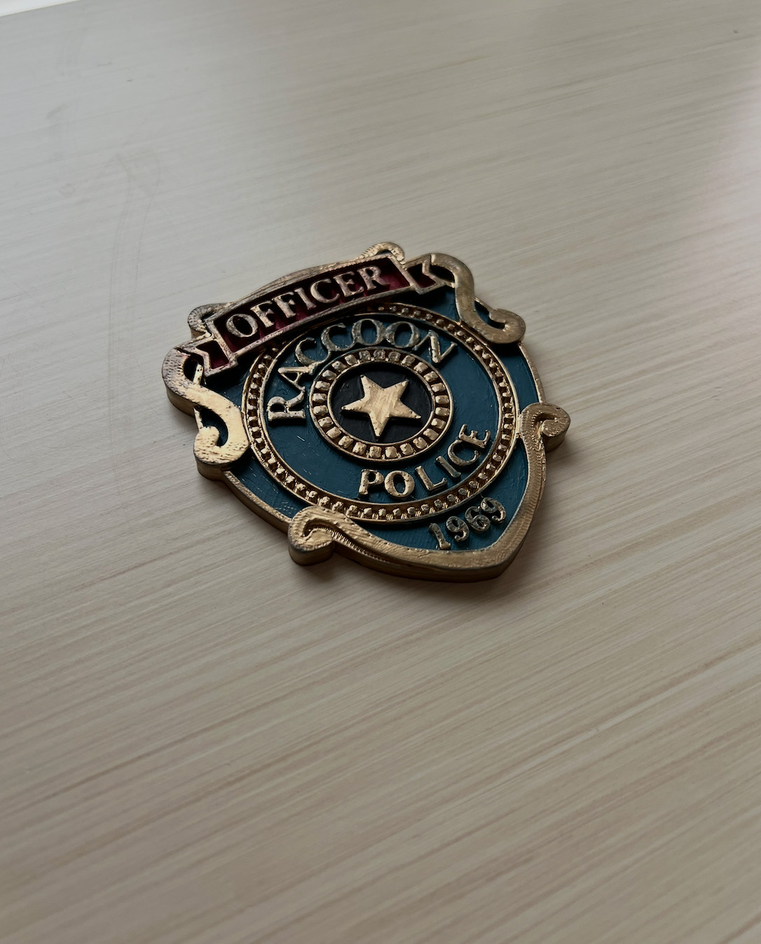 RPD Badge Cosplay Prop Resident Evil Hand Painted Model / DIY Kit 1p