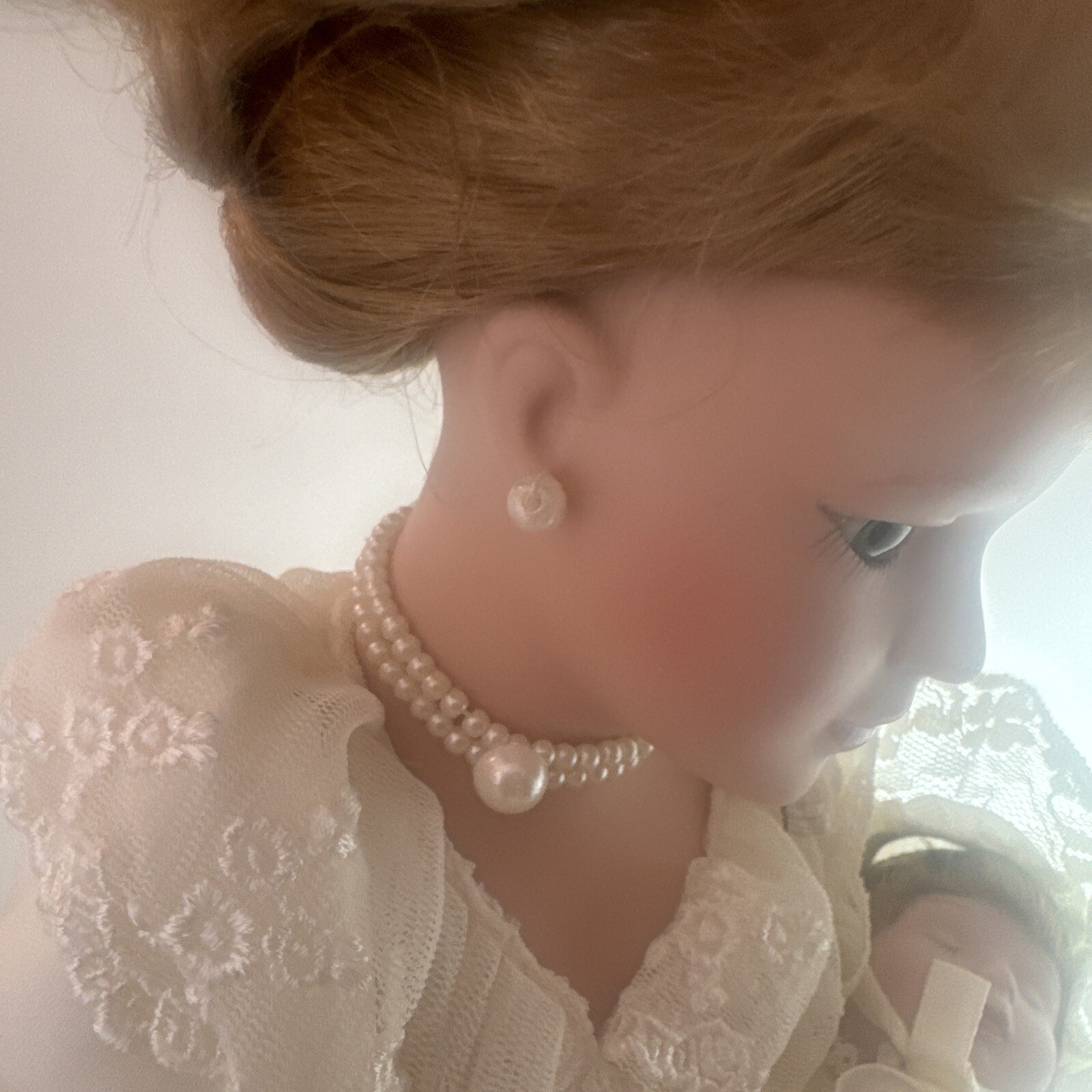 Avon 2000 Special Memories Mother & Child Dolls Margaret 4th In Series