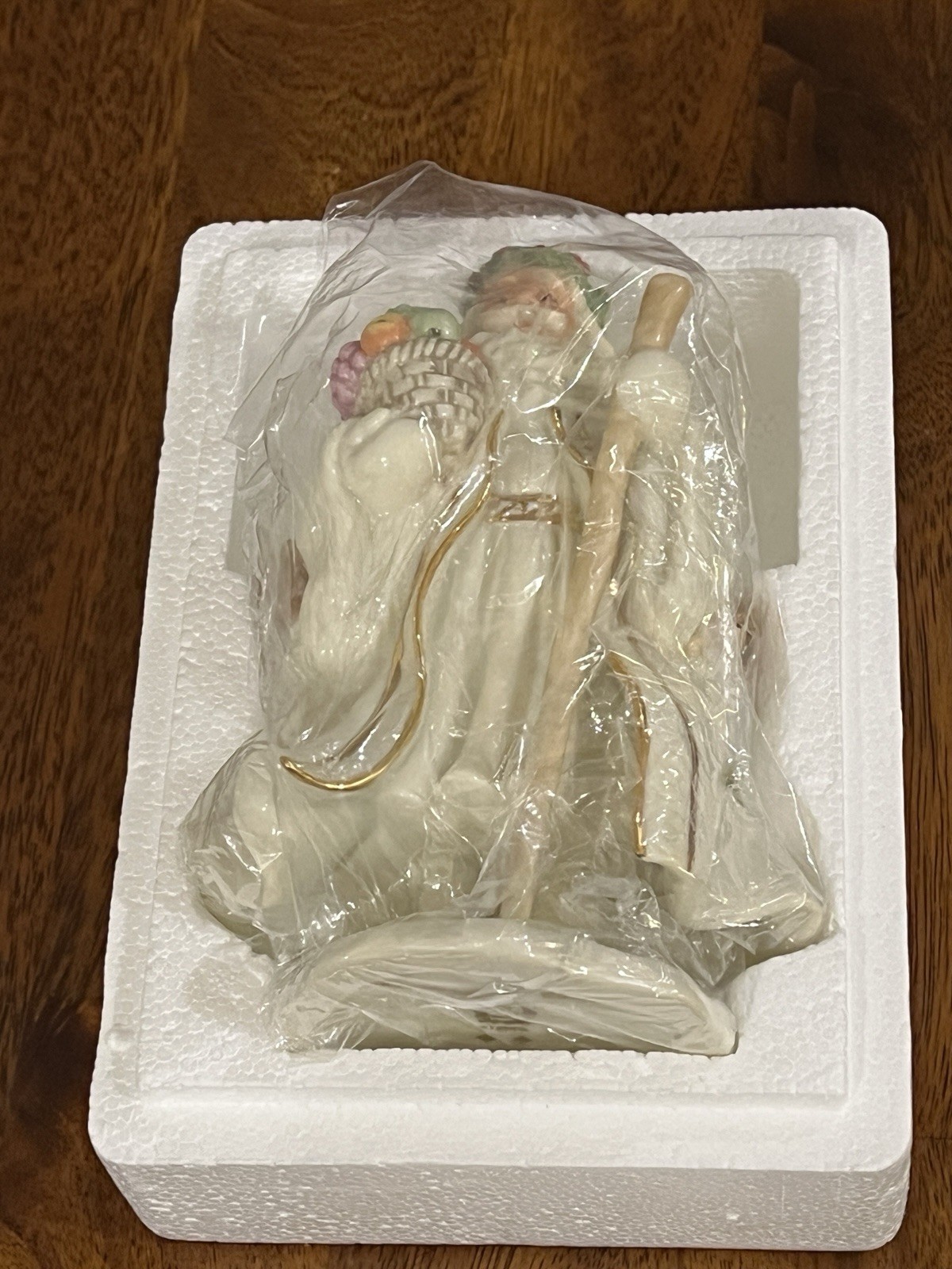 LENOX CLASSIC FATHER CHRISTMAS 1999 LIMITED EDITION 6.75″ FIGURINE 24K GOLD BOX