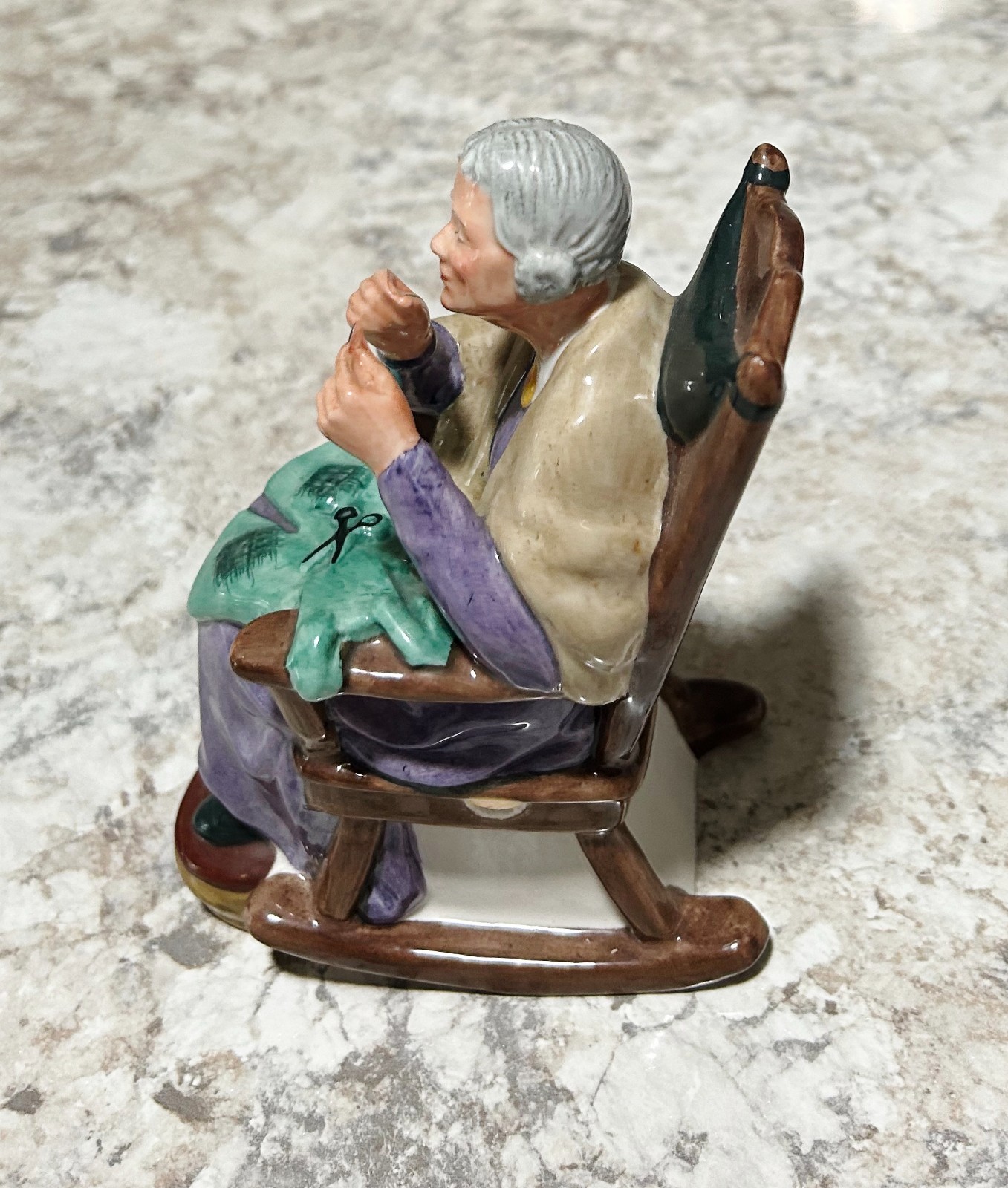 Royal Doulton Figurine Bone China A Stitch In Time HN2352 England 6.25″
