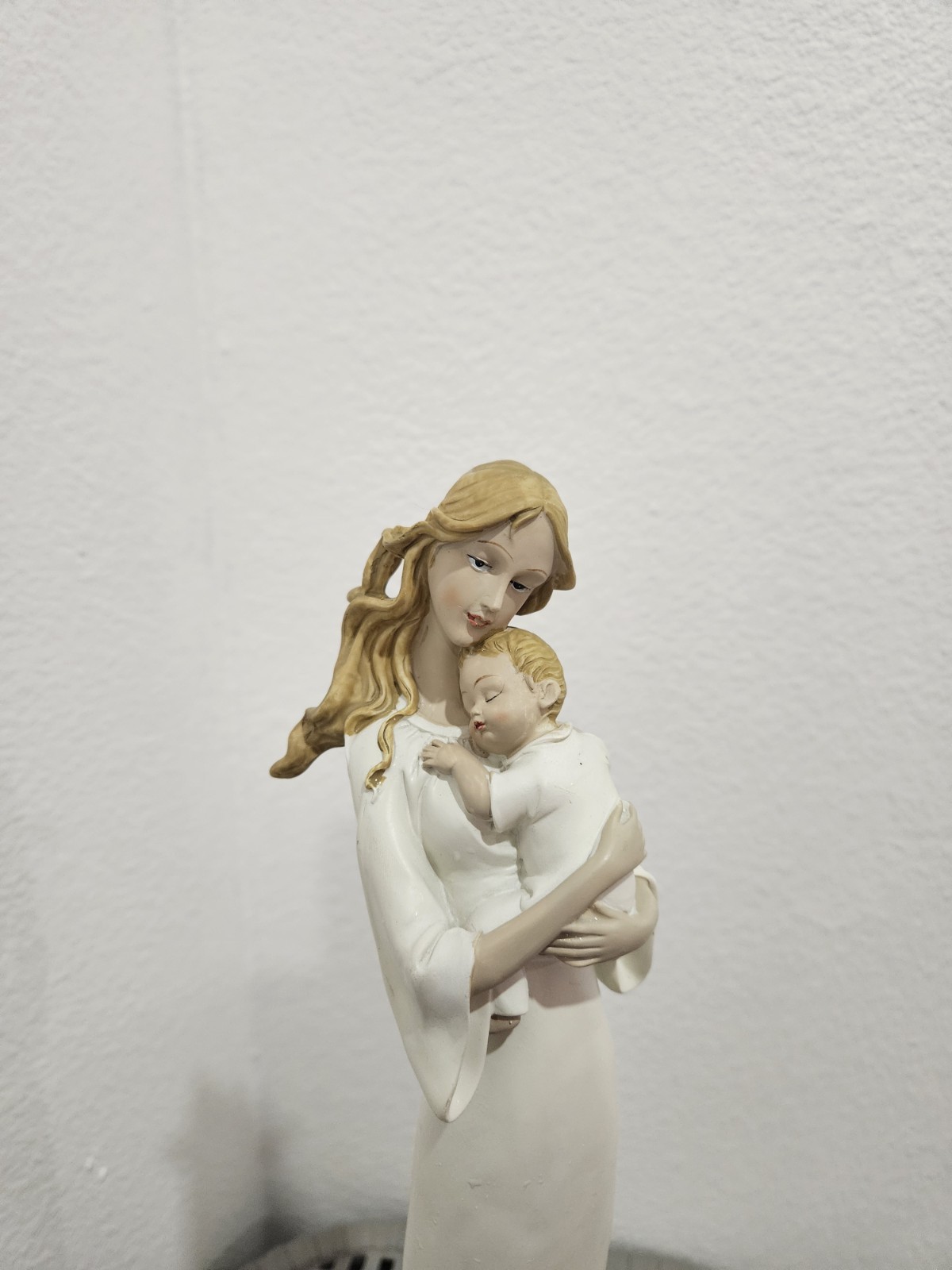 Mother And Child Unconditional Love Porcelain Statue By Daniel Steiger