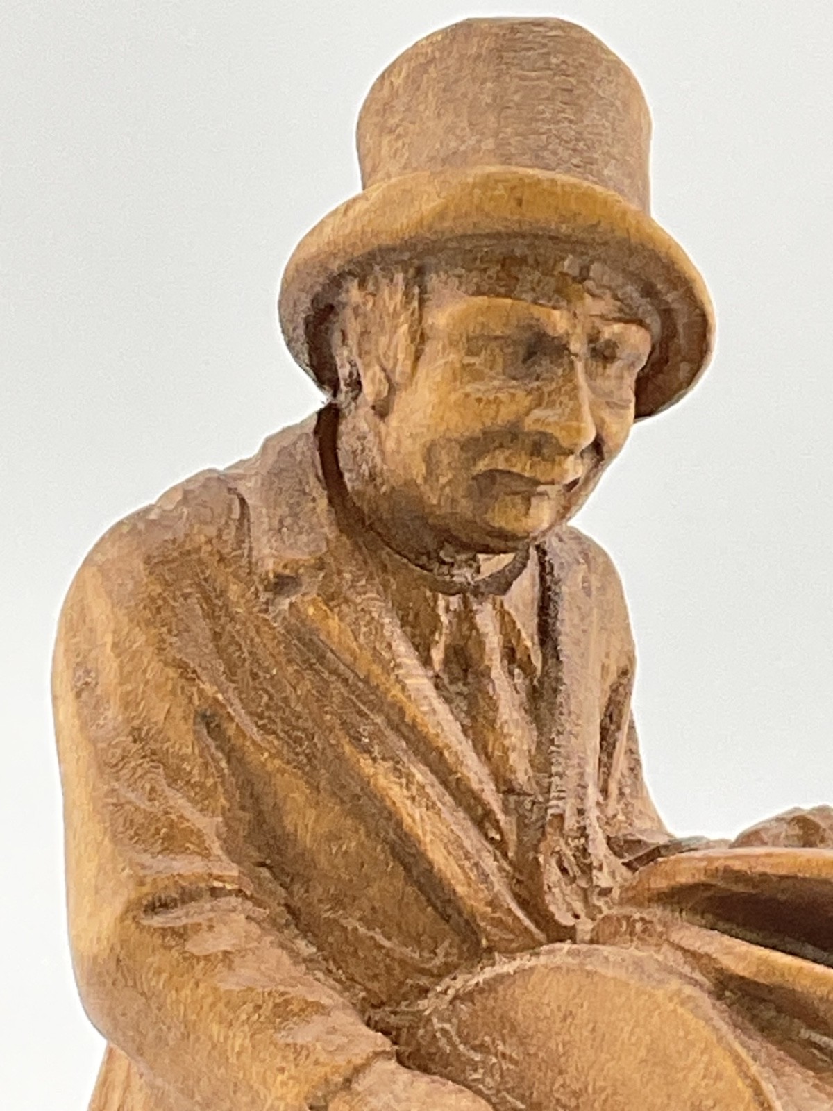 ANRI Italy? Hand Carved Wood Figure wandering musician 4.75”