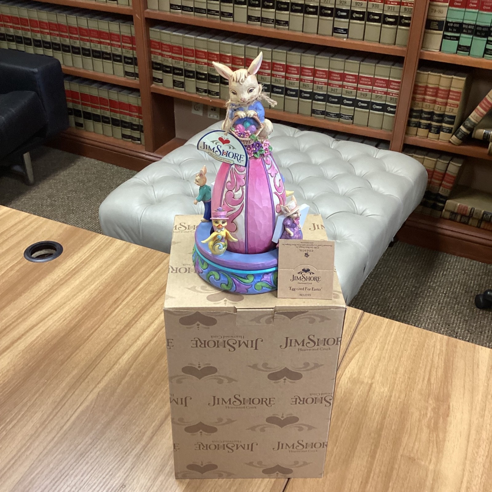 Jim Shore 2015 Egg-cited For Easter Bunny Moveable Characters 10″ Tall #4053599