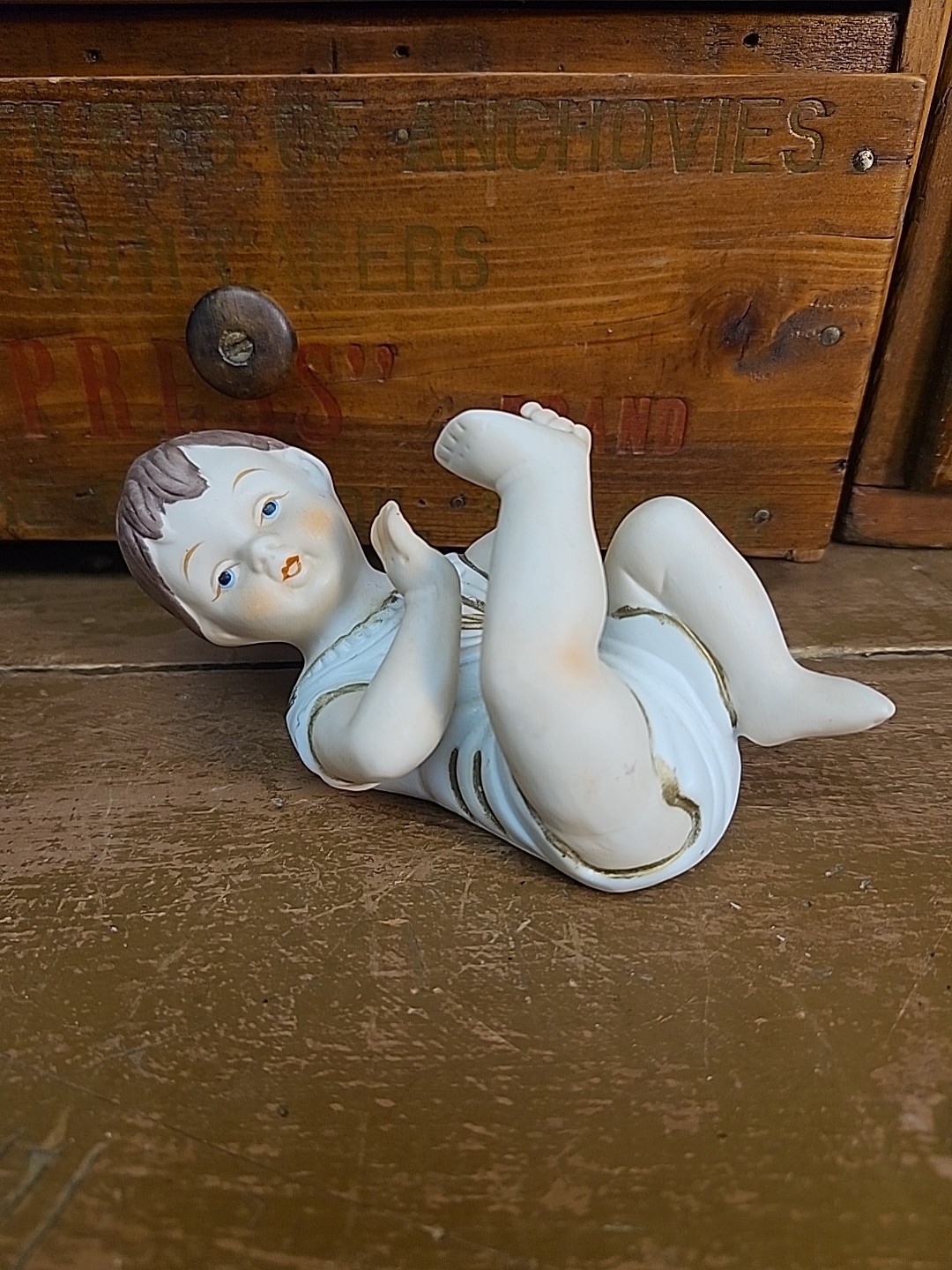 2 Vtg PIANO BABIES Blue-Eyed White & Gold Bisque Porcelain Piano Babies Boys