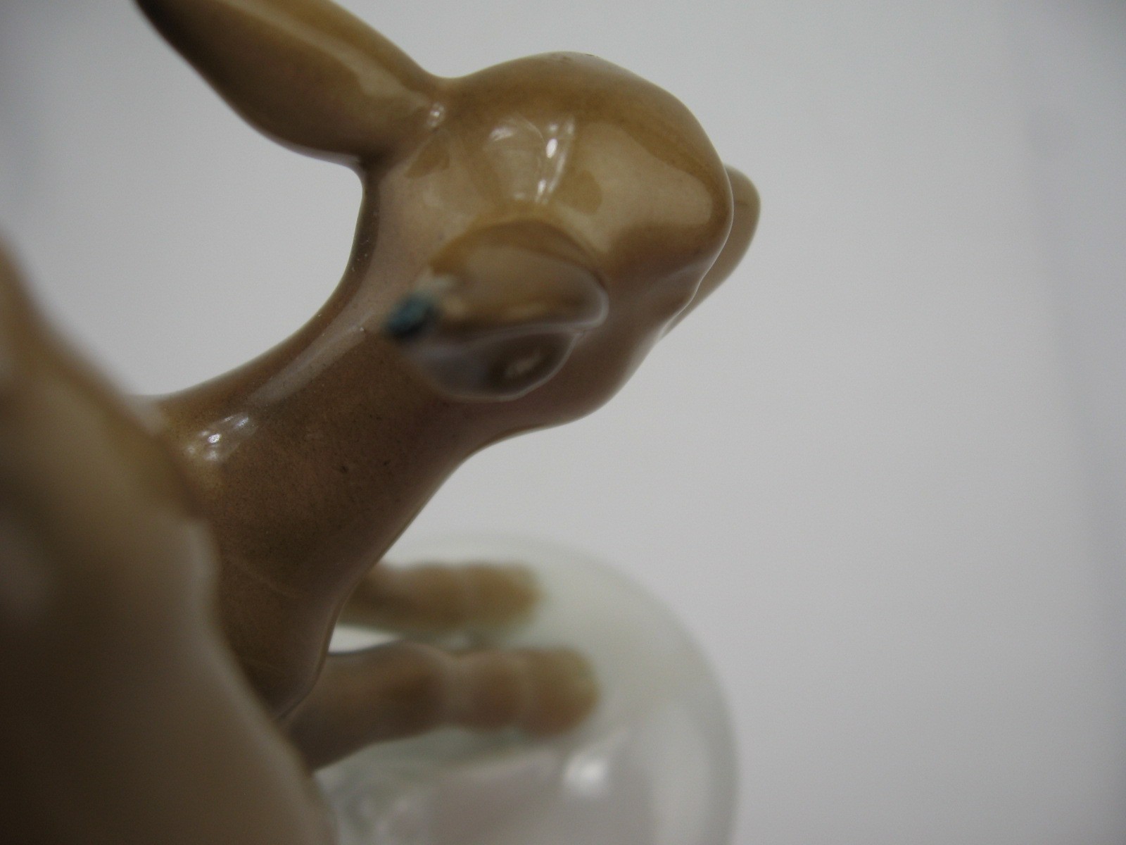 Vintage deer spotted doe and fawn porcelain figurine Germany 4 1/2″ x 2 5/8″