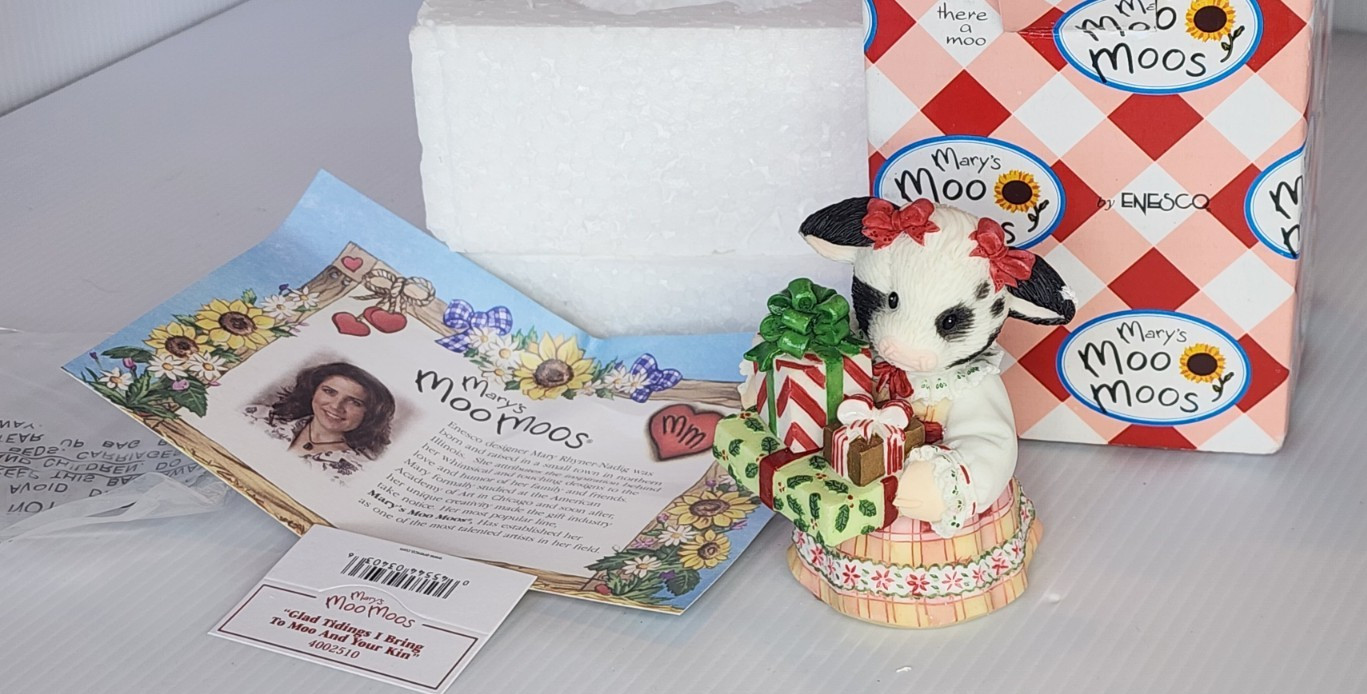 Enesco Mary’s Moo Moos Glad Tidings I Bring To Moo And Your Kin 4002510
