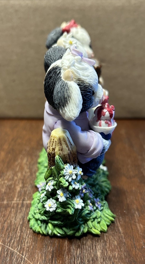 Marys Moo Moos I Scream You Scream We Love DQ Ice Cream Cow Figurine Dairy Queen