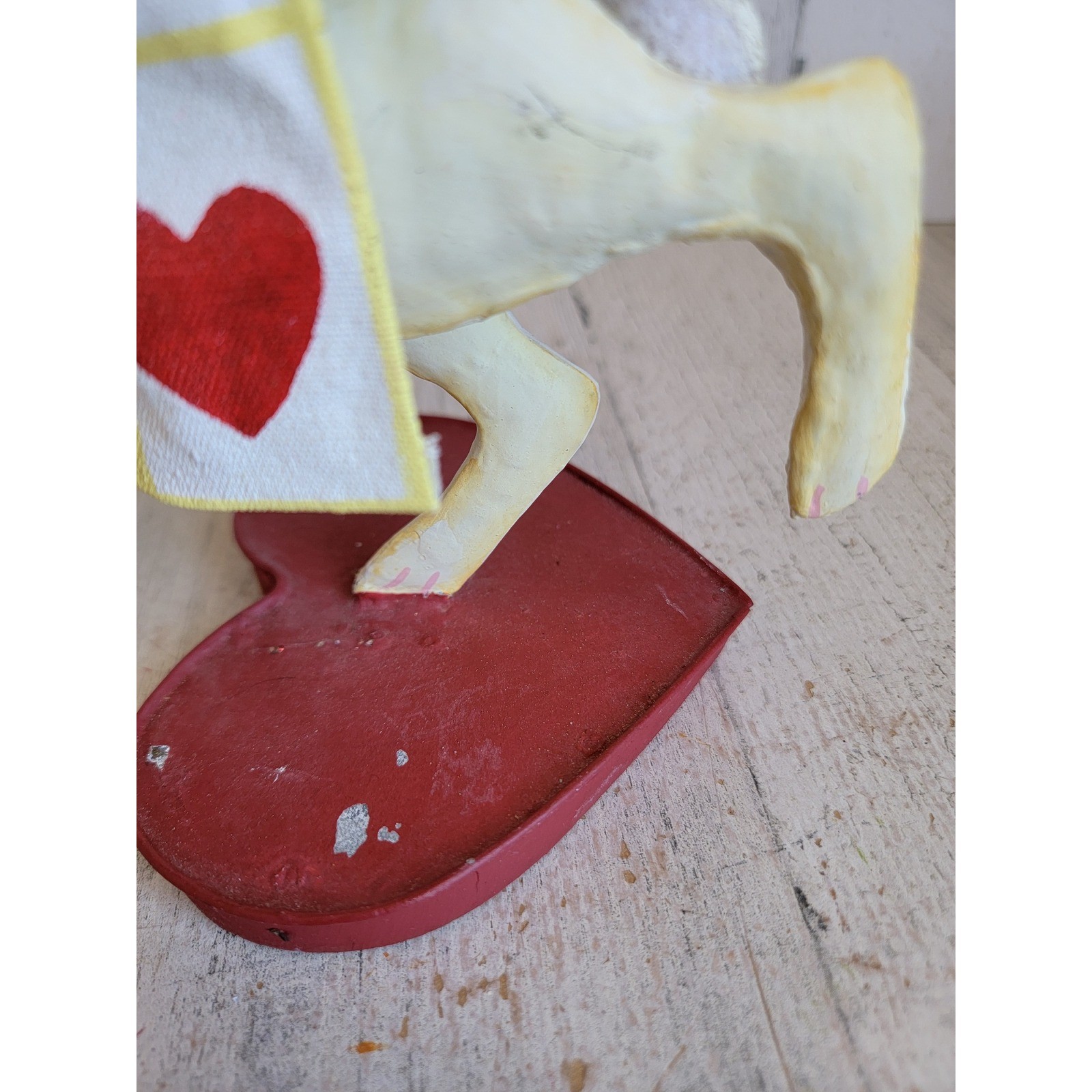 Alice in wonderland vintage metal rabbit trumpet Queen of hearts Xmas home