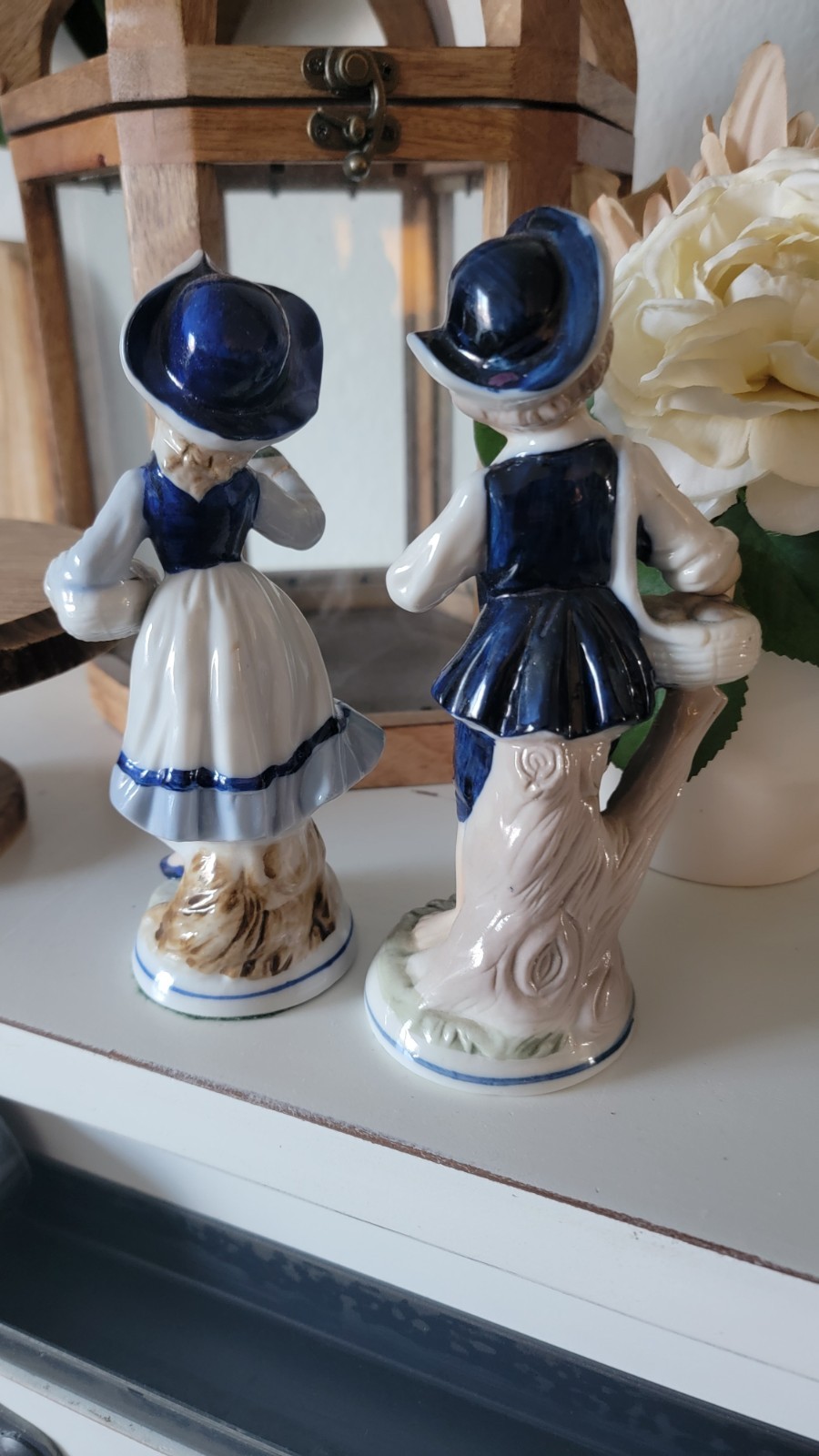 Antique Porcelain Figurine Couple
