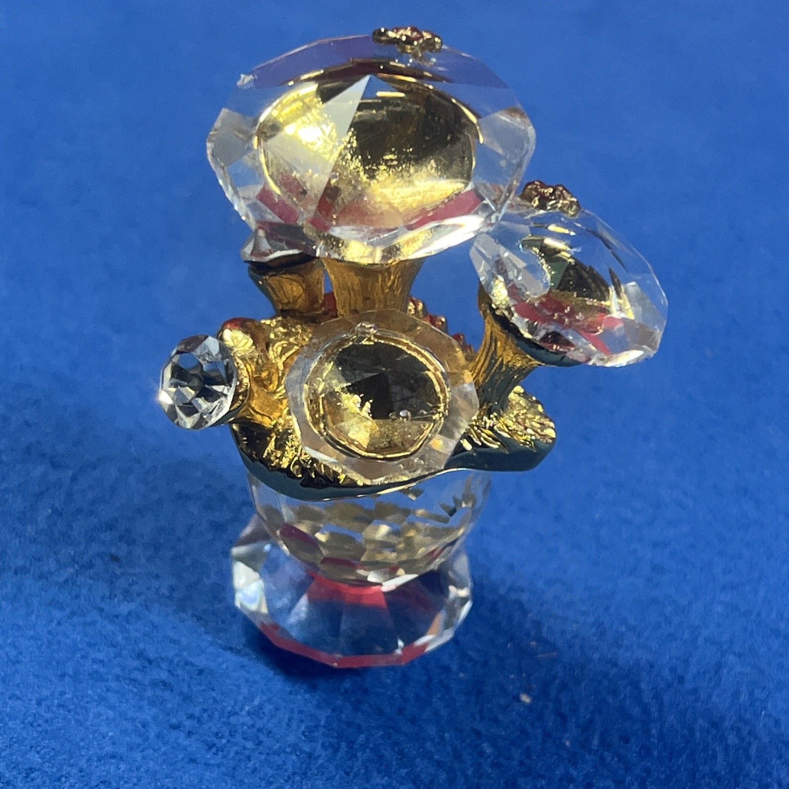 Swarovski Trimlite Med. Mushroom Bunch w/ Ladybug Crystal Gold Tone 80’s Retired