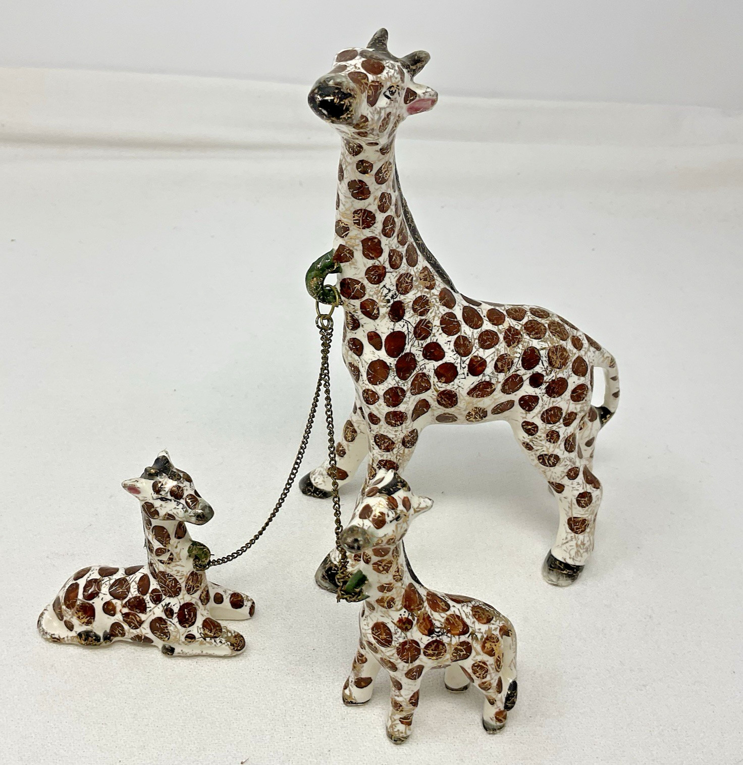 RARE Vintage Japan Ceramic Mother Giraffe With 2 Babies WIth Leashes