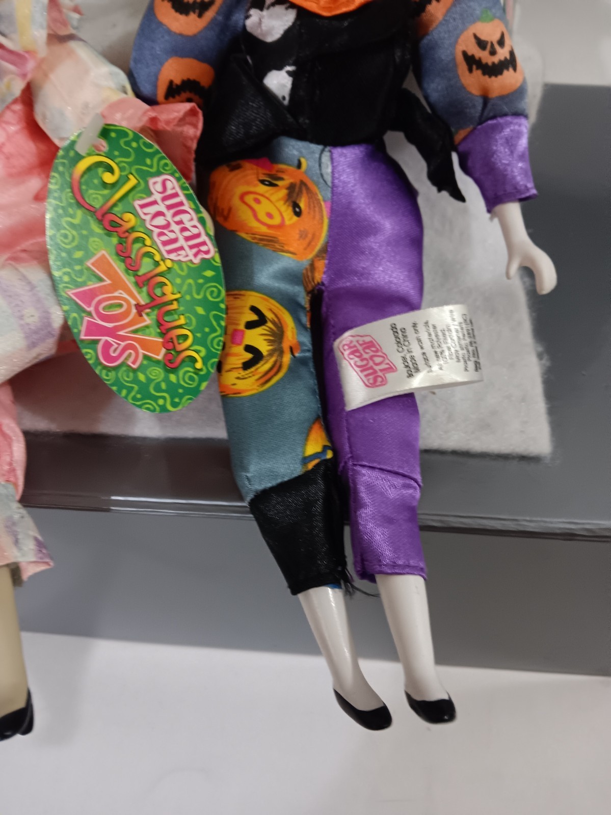 Sugar Loaf 8″ Set Of 2 NEW Figurine Decorative Collectible Clowns
