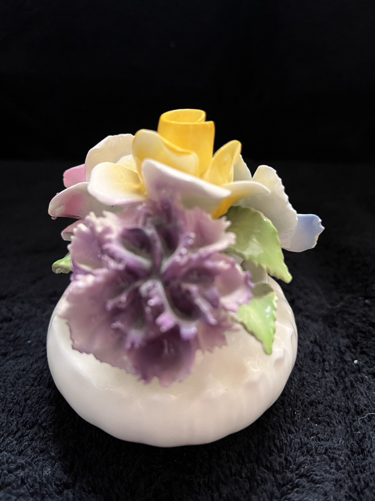 Vintage 1950s Radnor Bone China Floral Arrangement