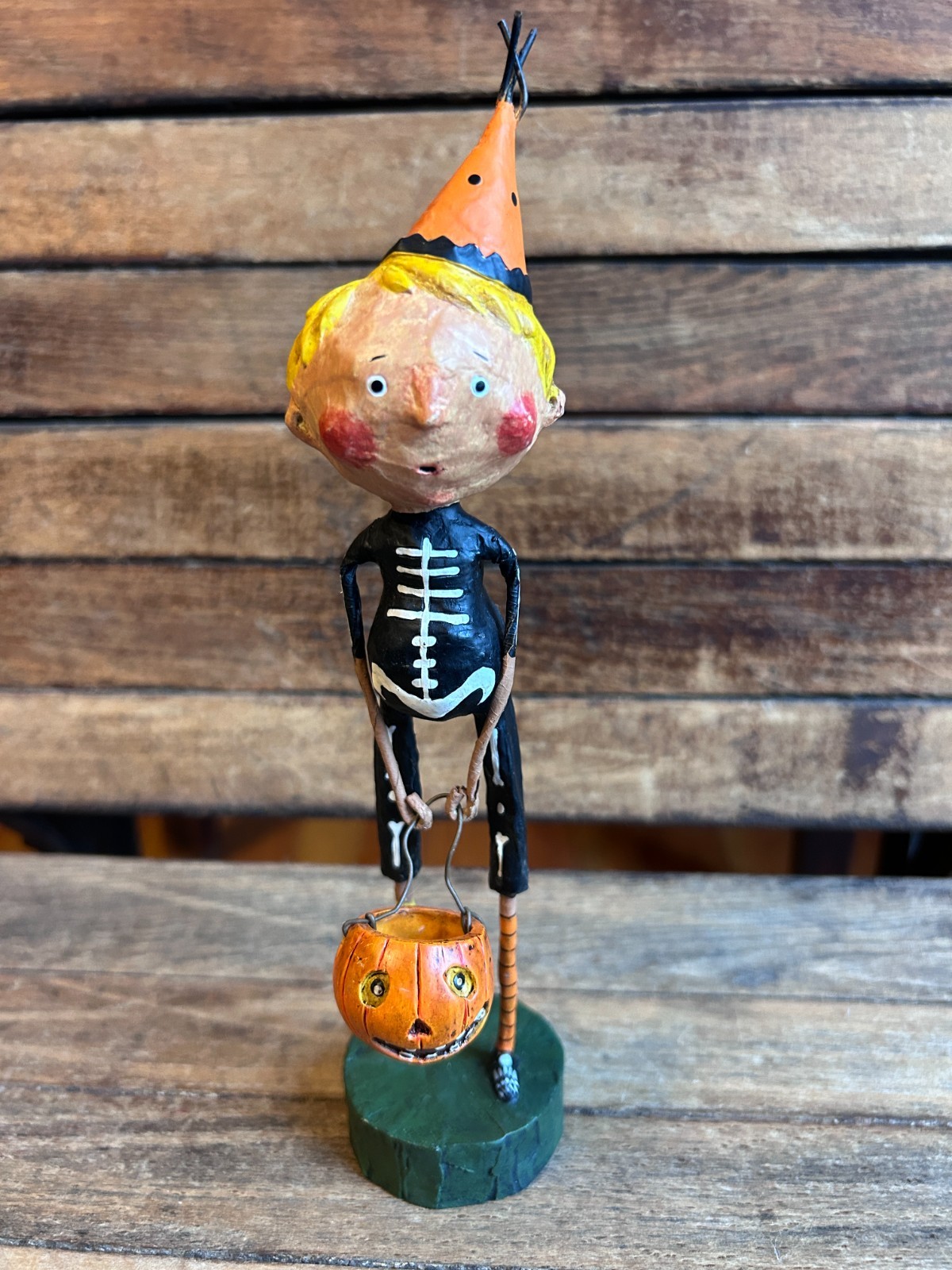 Lori Mitchell Halloween Funny Bones skeleton boy figurine 10290
