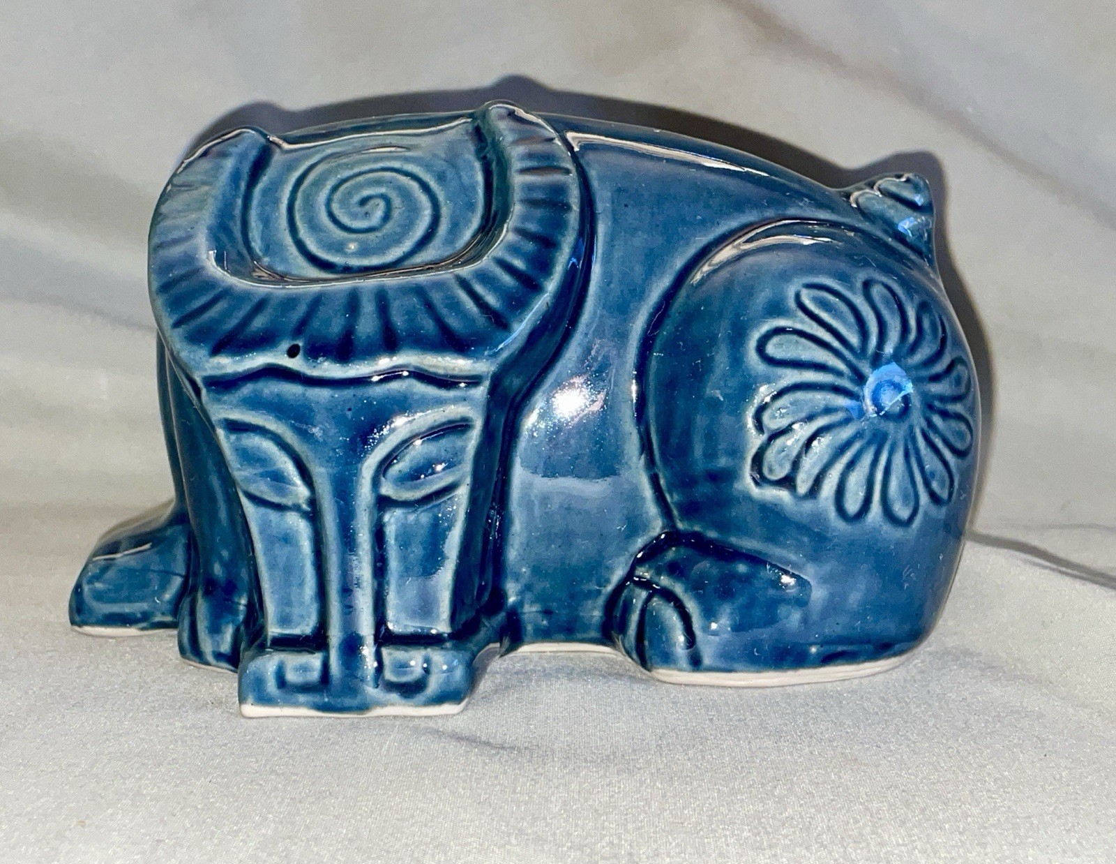 Adorable Vintage 1960’s Flower Power Blue Ram Figurine 4″ H X 5.5″ L X 3.5″ W