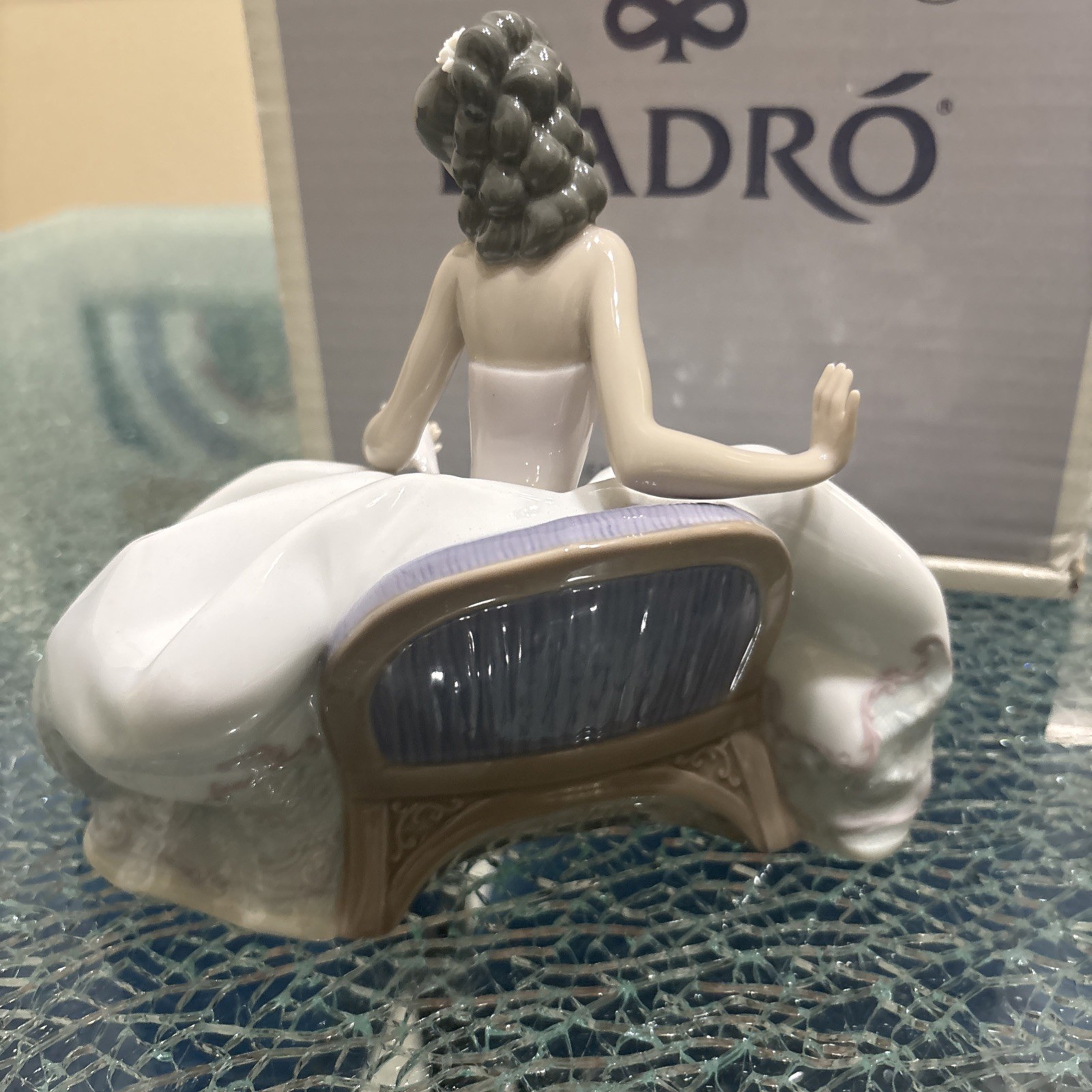 lladro figurines collectibles retired large “At The Ball” #05859 Vintage