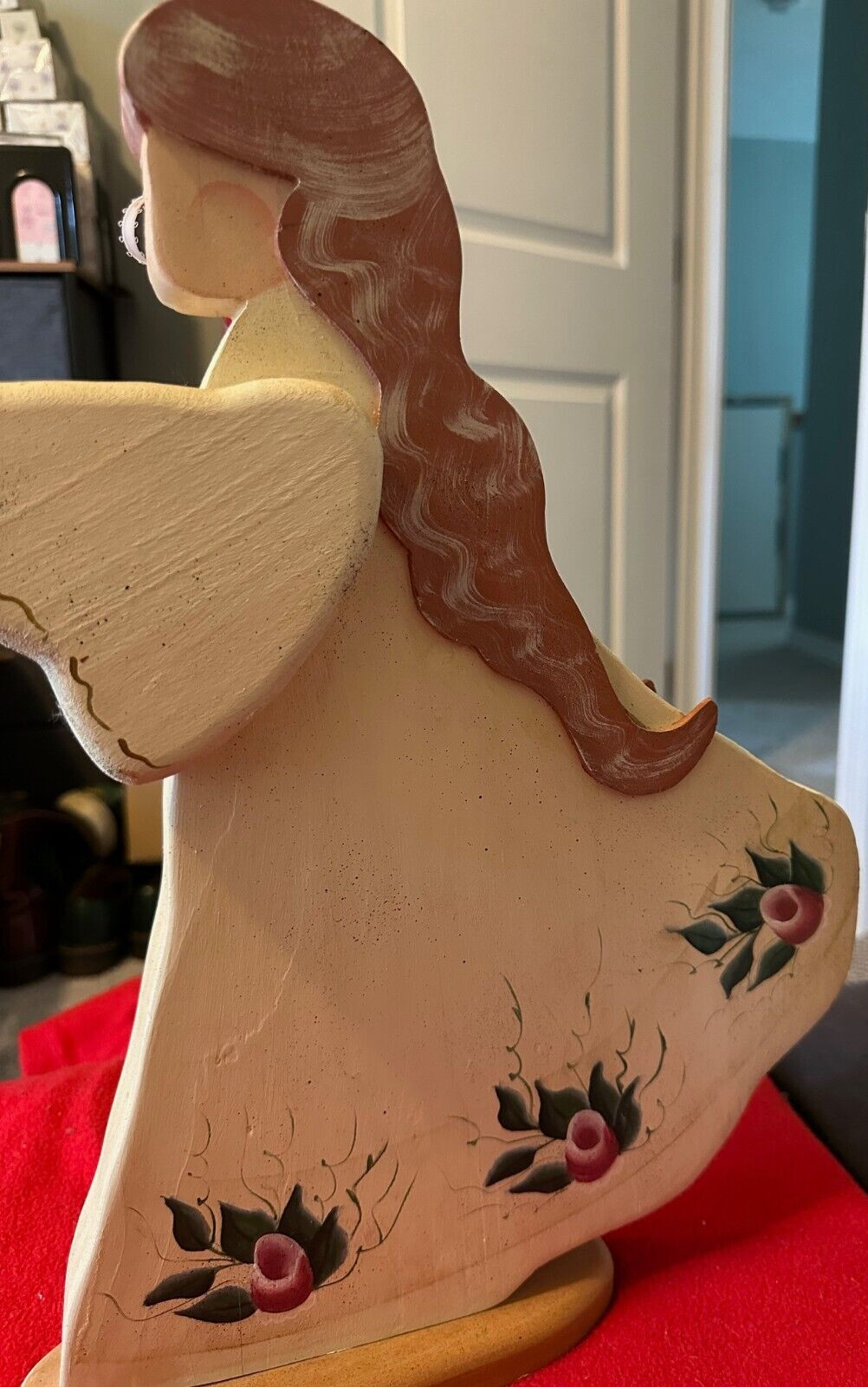 VTG 1992 Handmade Hand painted Indoor/Outdoor 16″ Wooden Angel Figure