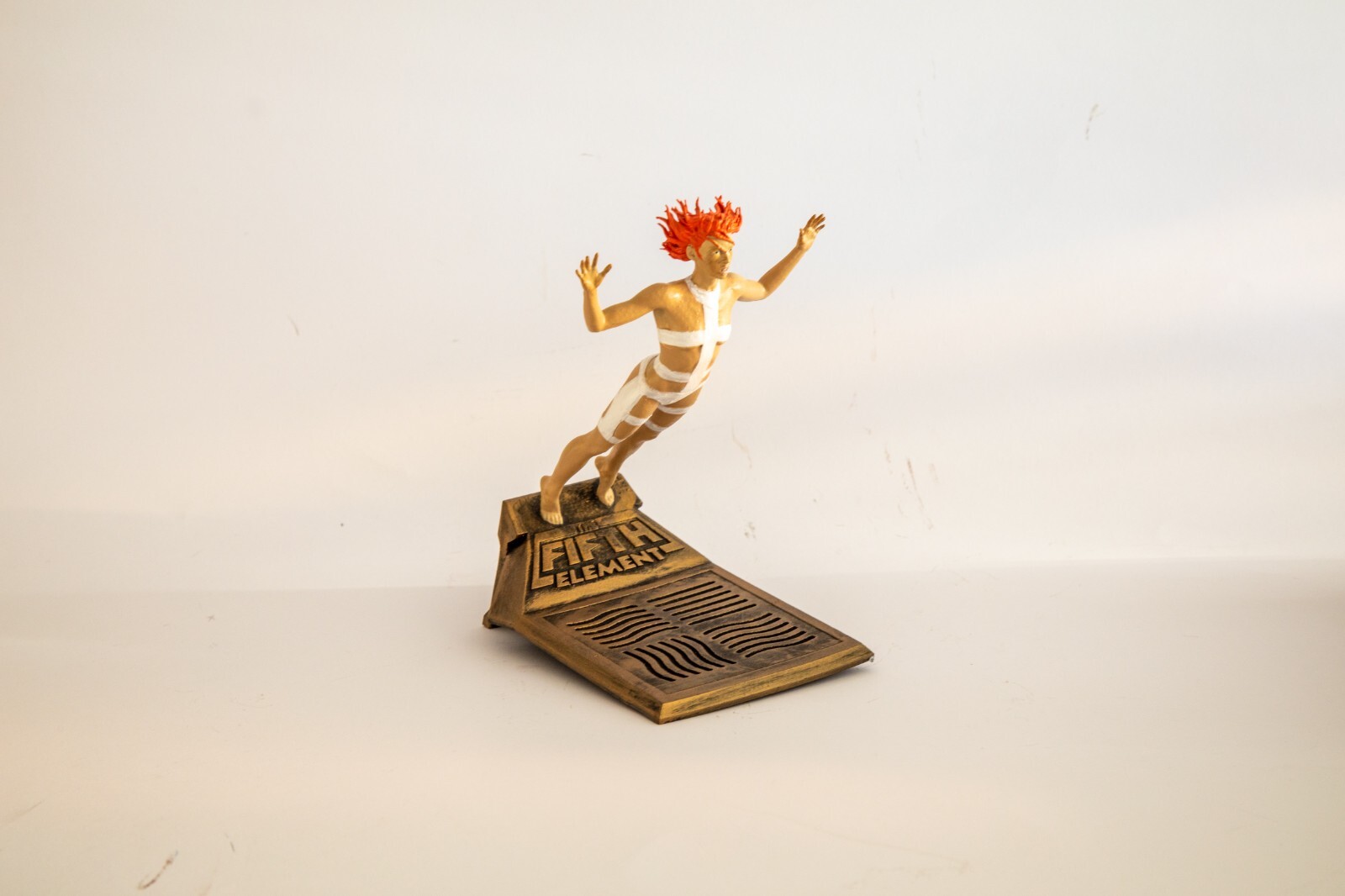 Jumping Leeloo Statue from The 5th Element Movie , 3D printed and hand painted
