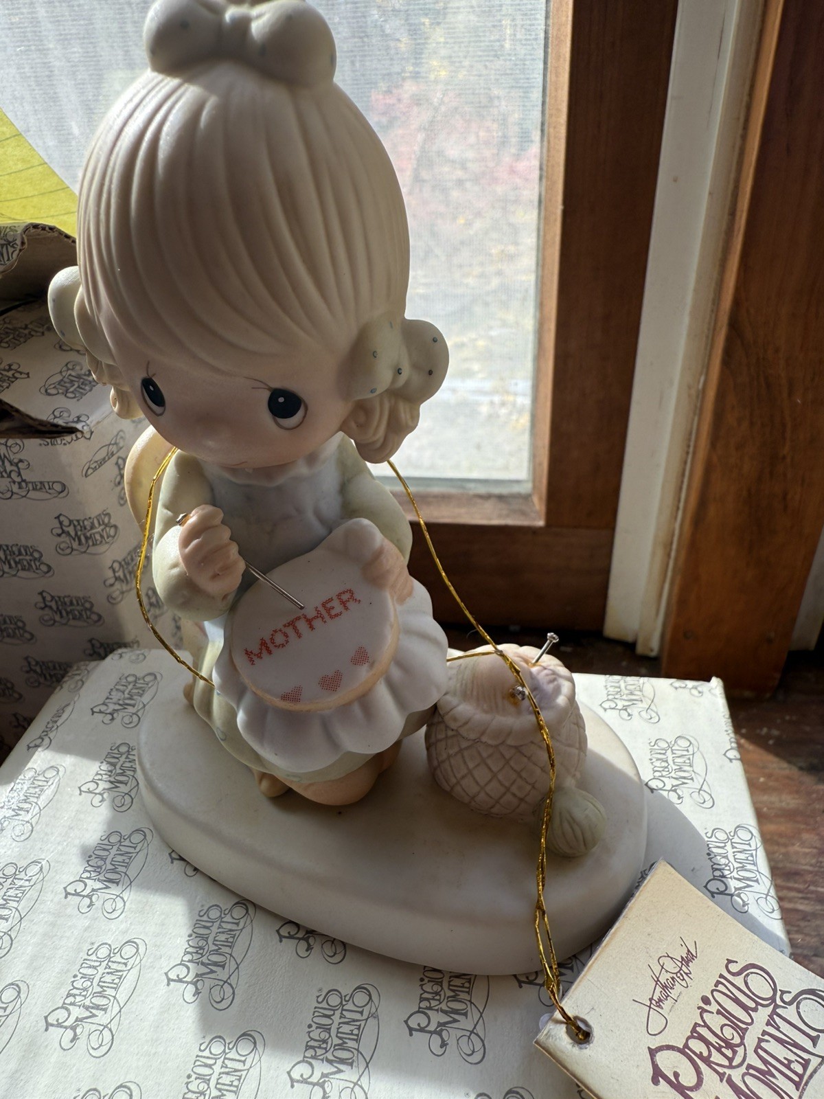 Precious Moments Figurines set of 4. 2 FROM 1978 2 FROM 1979