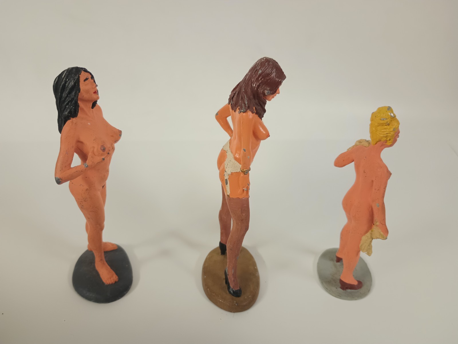 VINTAGE 1970s SUPERIOR PEWTER NUDE MODELS FIGURE USED WOMAN LOT GREAT DETAIL
