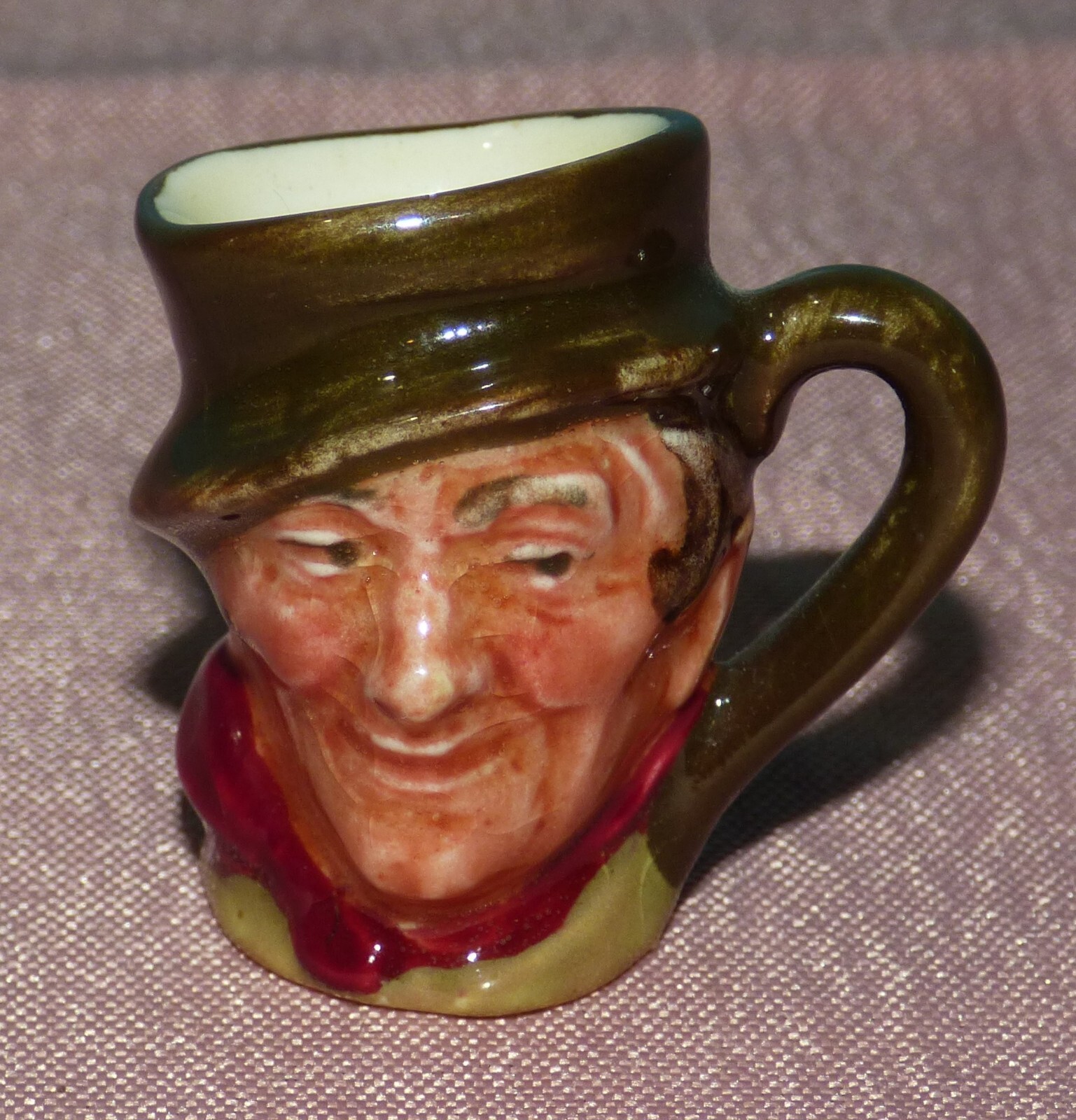 Vintage Royal Doulton D6147 Sam Weller Tiny Character Mug Jug 1 3/8″ Tall