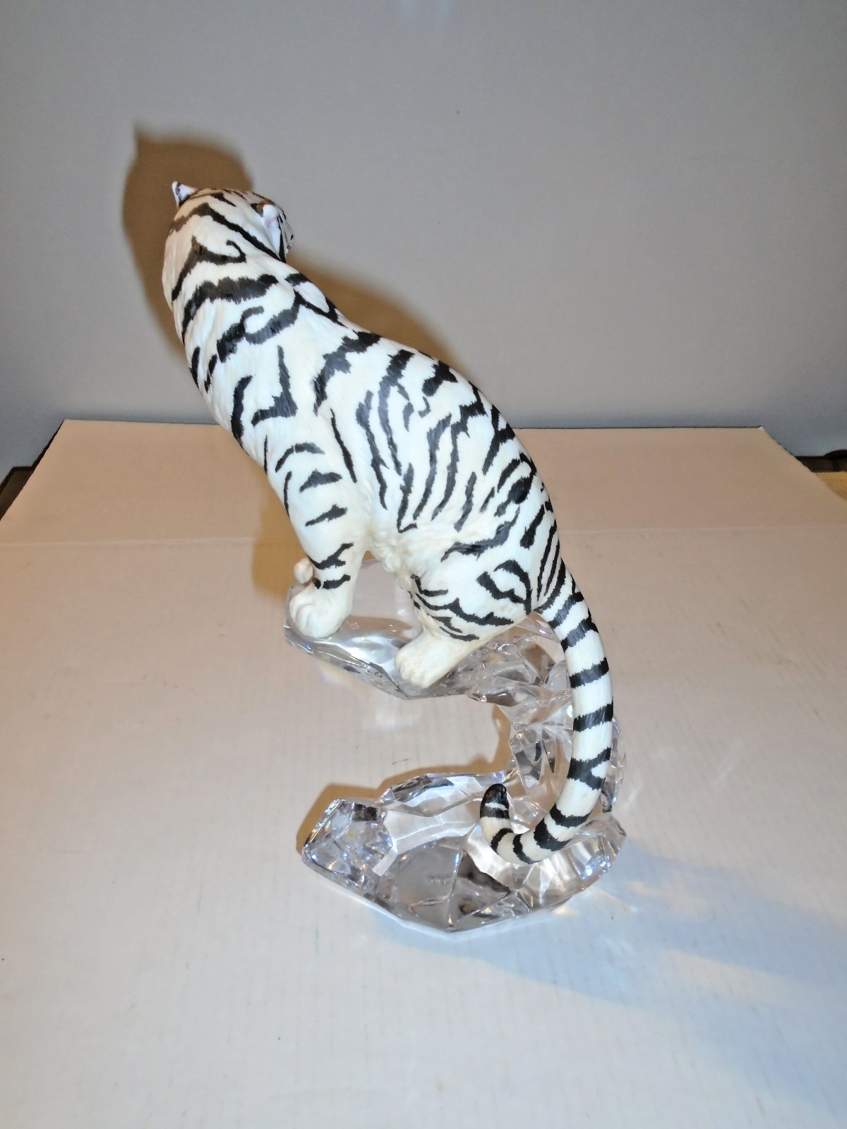 Franklin Mint Porcelain White Tiger On Crystal, 11 1/2″ Tall