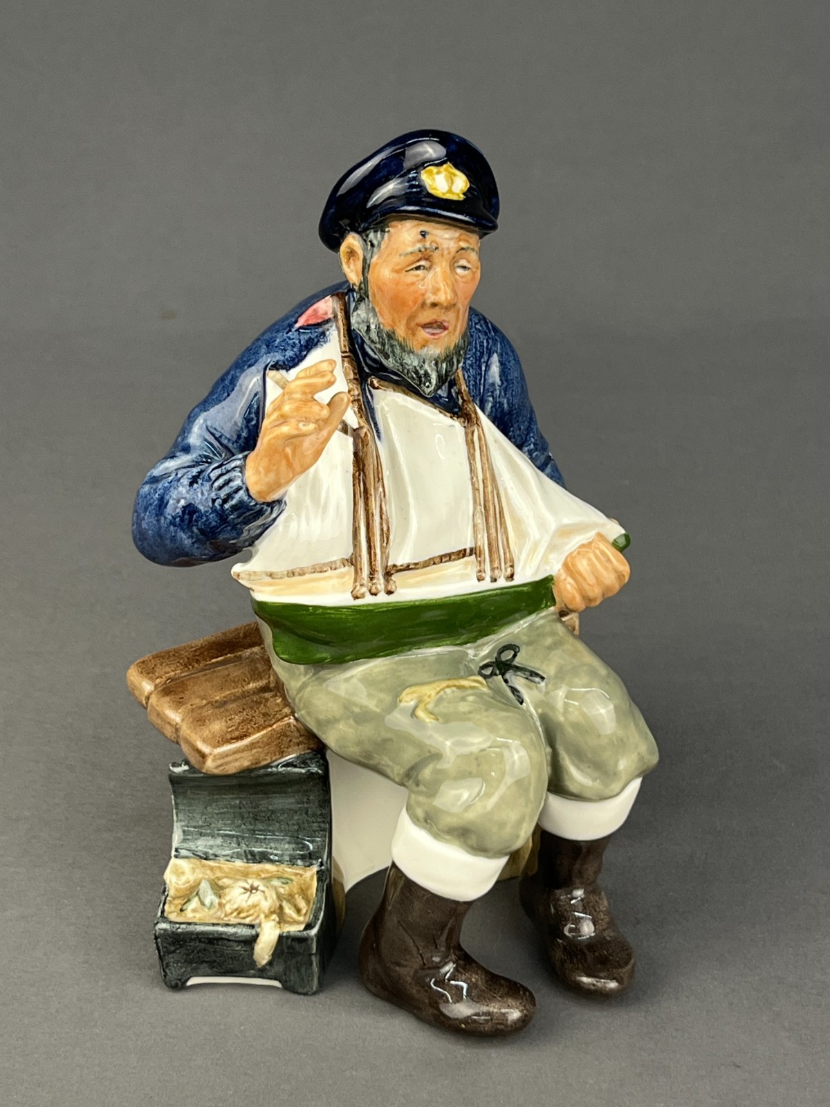 Vintage Royal Doulton TALL STORY HN 2248 Fisherman 6 1/2″ Figurine