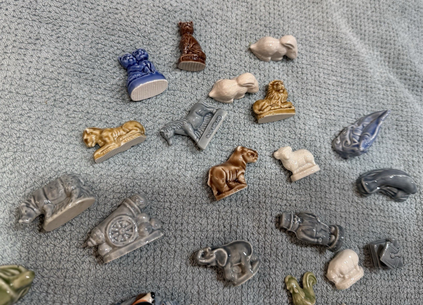 Wade Or Misc Whimsies Red Rose Tea Figurine Mixed Lot of 34 Excellent Condition