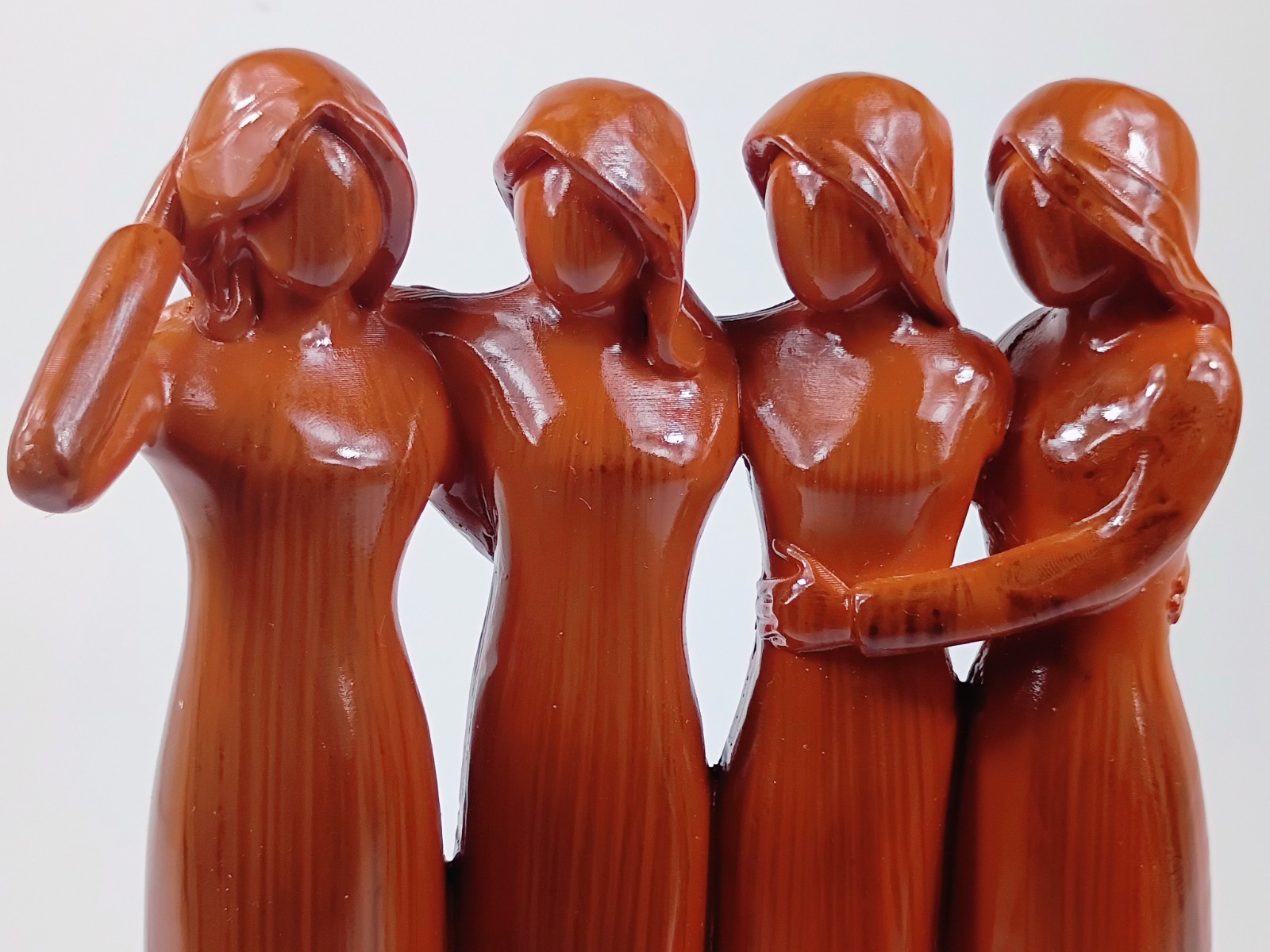 Friendship / Sisterhood Resin 7″ Statue, Made in New Zealand.