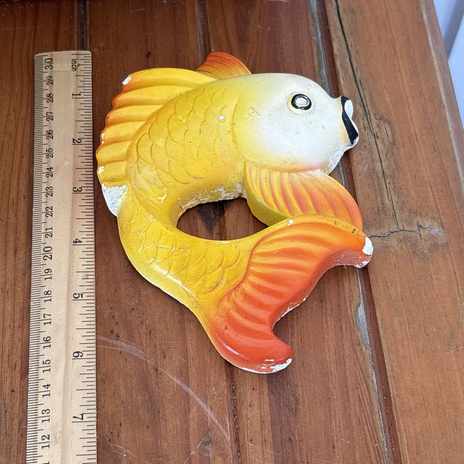Goldfish Miller Chalkware 1977 MCM