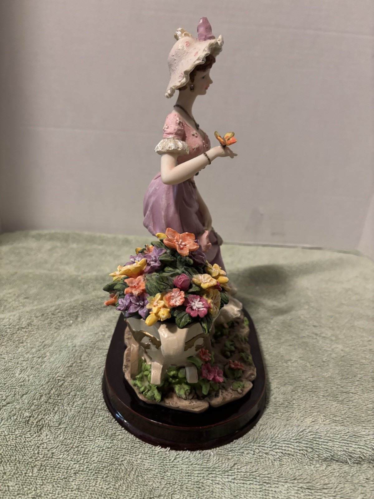 Giovanni Collection – Victorian Woman With Cart Of Flowers. ~11” Tall.