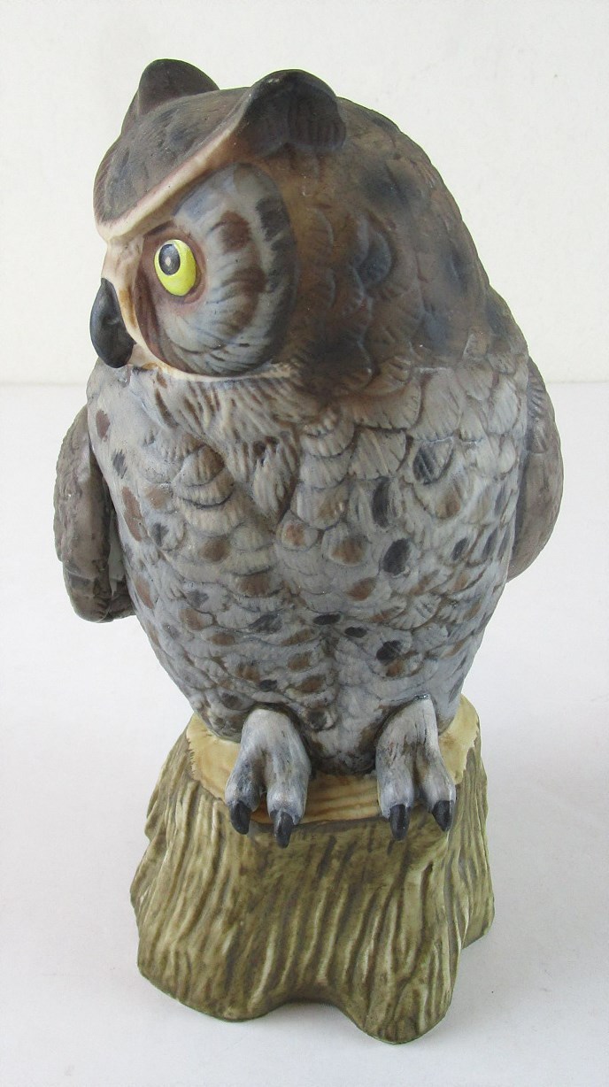 Royal Meridian 7-7/8″ Great Horned Owl Bisque Porcelain Figurine