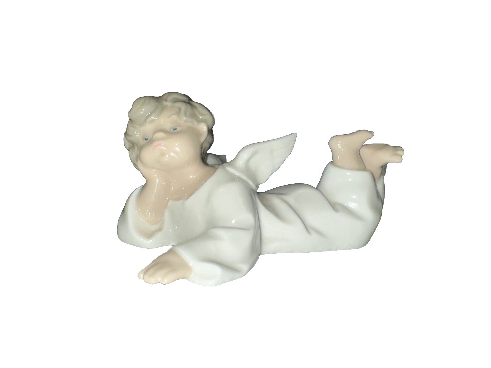 ANGEL LAYING DOWN by Fulgencio Garcia – Lladró #4541 – Retired 2005